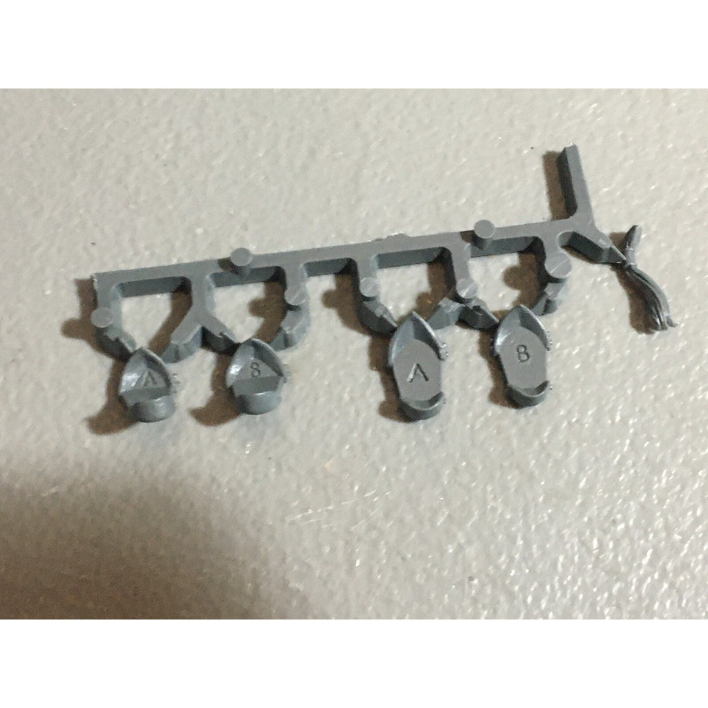 A22072 WARHAMMER FANTASY OGRE KINGDOMS BITS LOT ON SPRUE GAMES WORKSHOP GW
