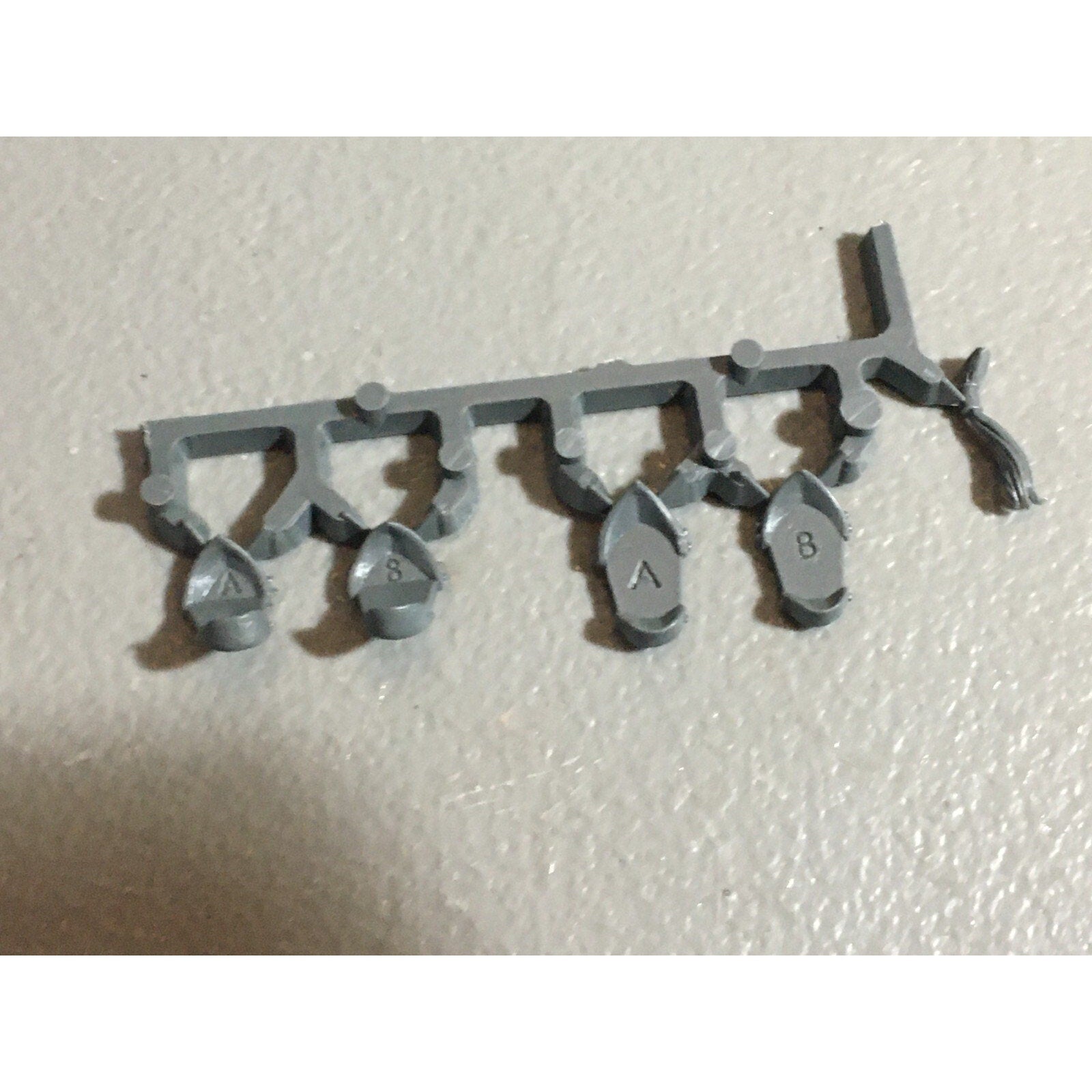 A22072 WARHAMMER FANTASY OGRE KINGDOMS BITS LOT ON SPRUE GAMES WORKSHOP GW
