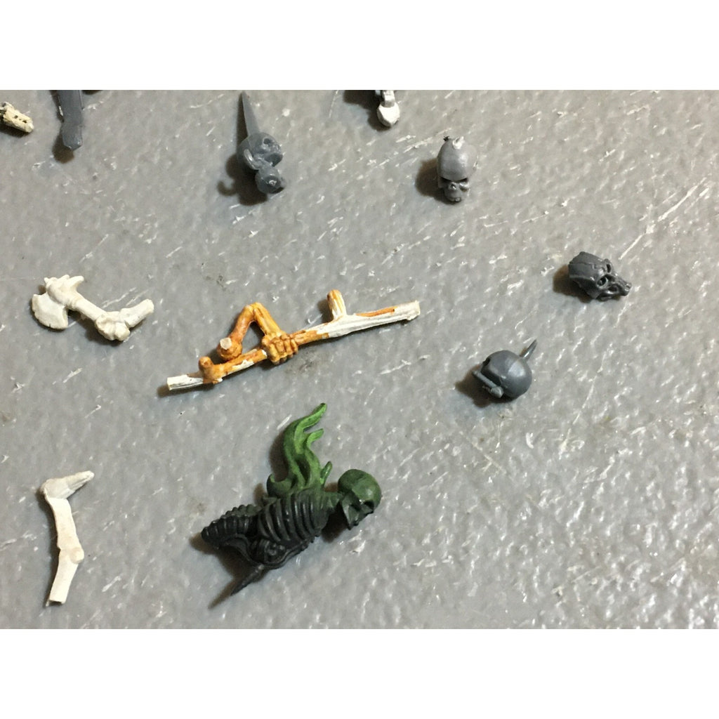 A23461 WARHAMMER FANTASY VAMPIRE COUNTS UNDEAD BITS LOT OLD SKELETONS GW