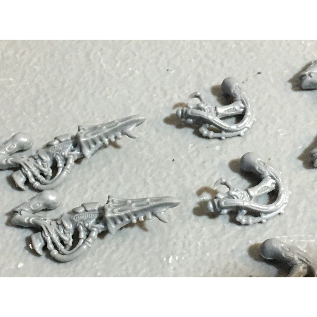 A23051 WARHAMMER 40K TYRANIDS BITS LOT DEVOURERS TERMAGANTS GAMES WORKSHOP GW