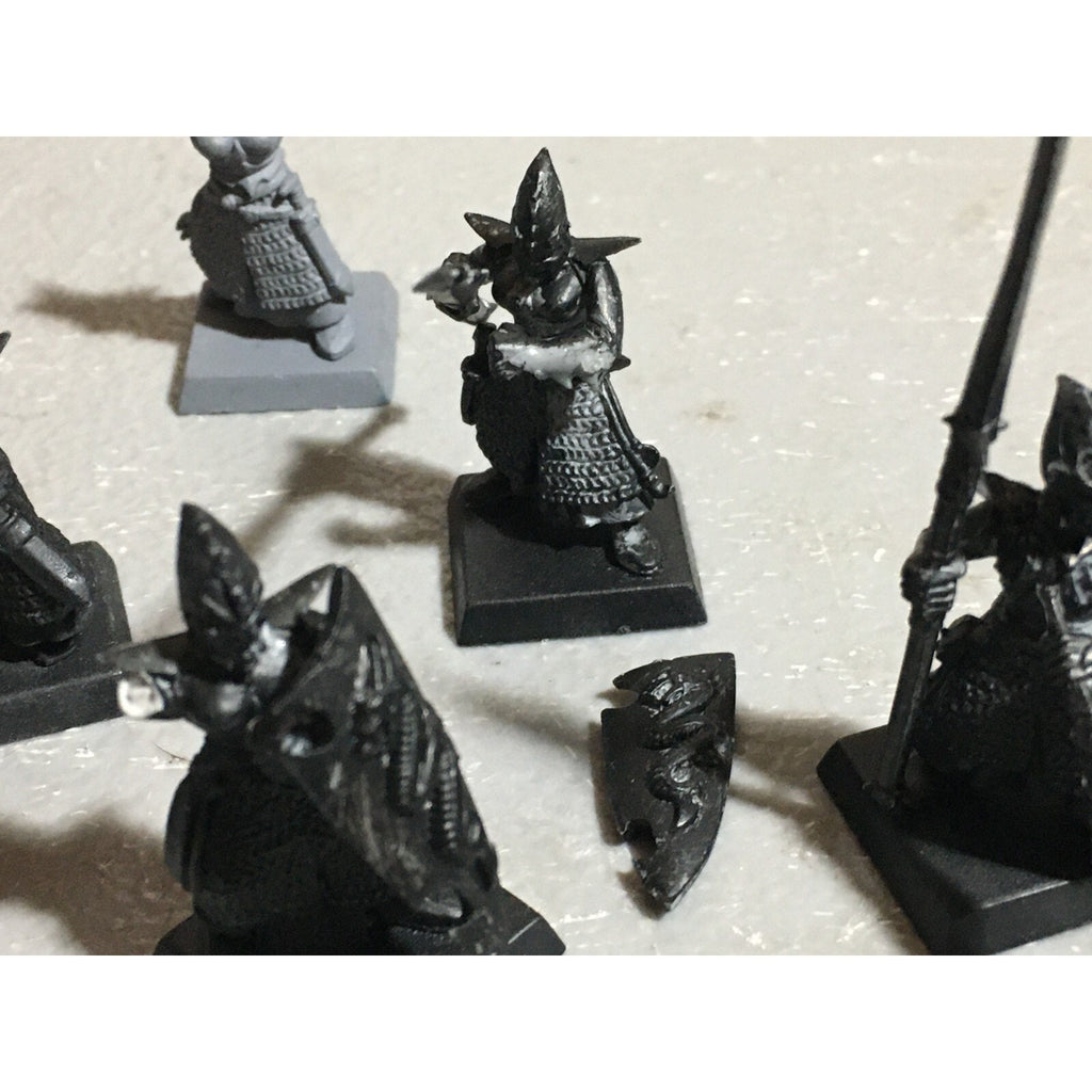 A22066 WARHAMMER FANTASY DARK ELVES INCOMPLETE SPEARMEN & COLD ONE GW