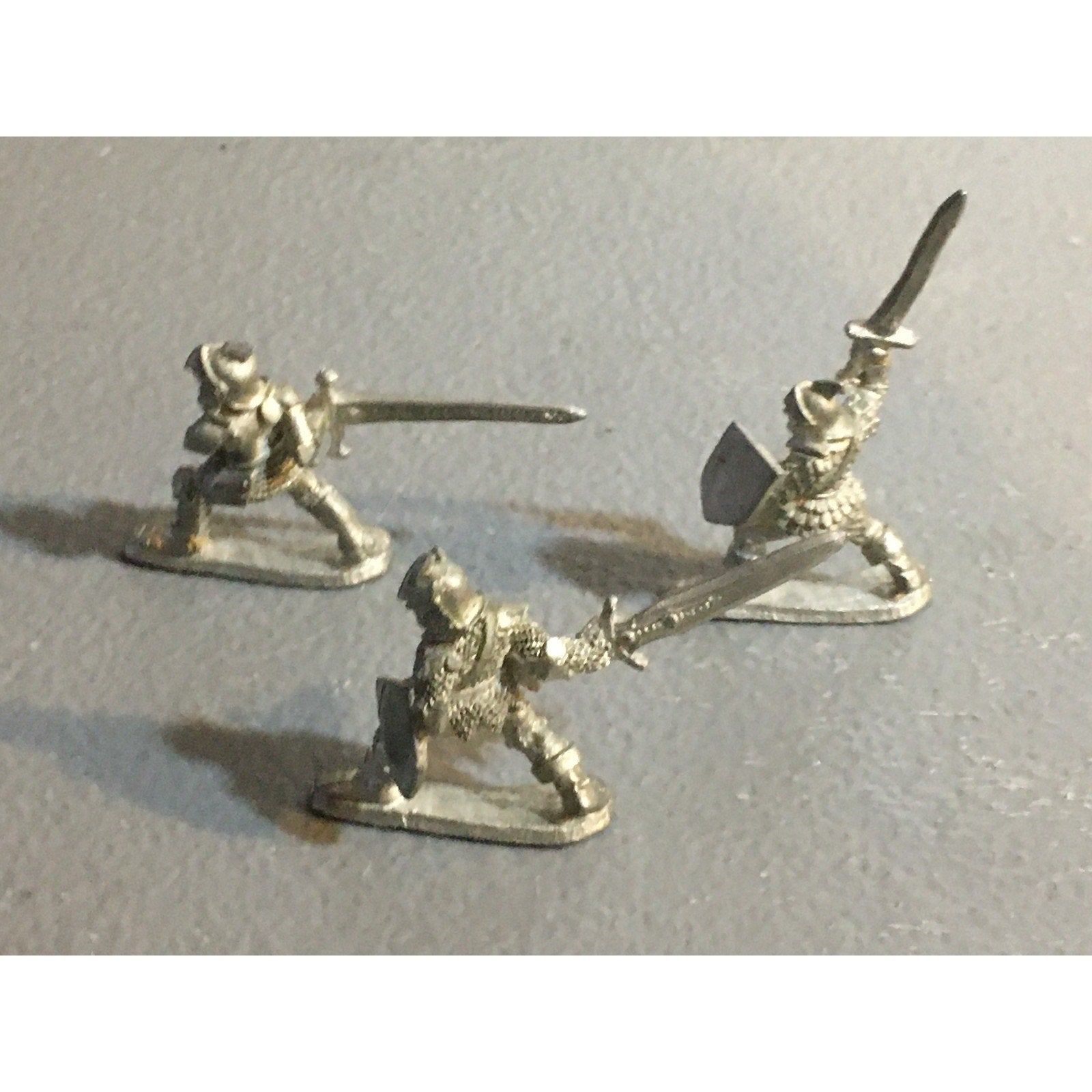 A32610 RAL PARTHA MINIATURES METAL 3 PK PALADIN KNIGHT FIGHTER D&D