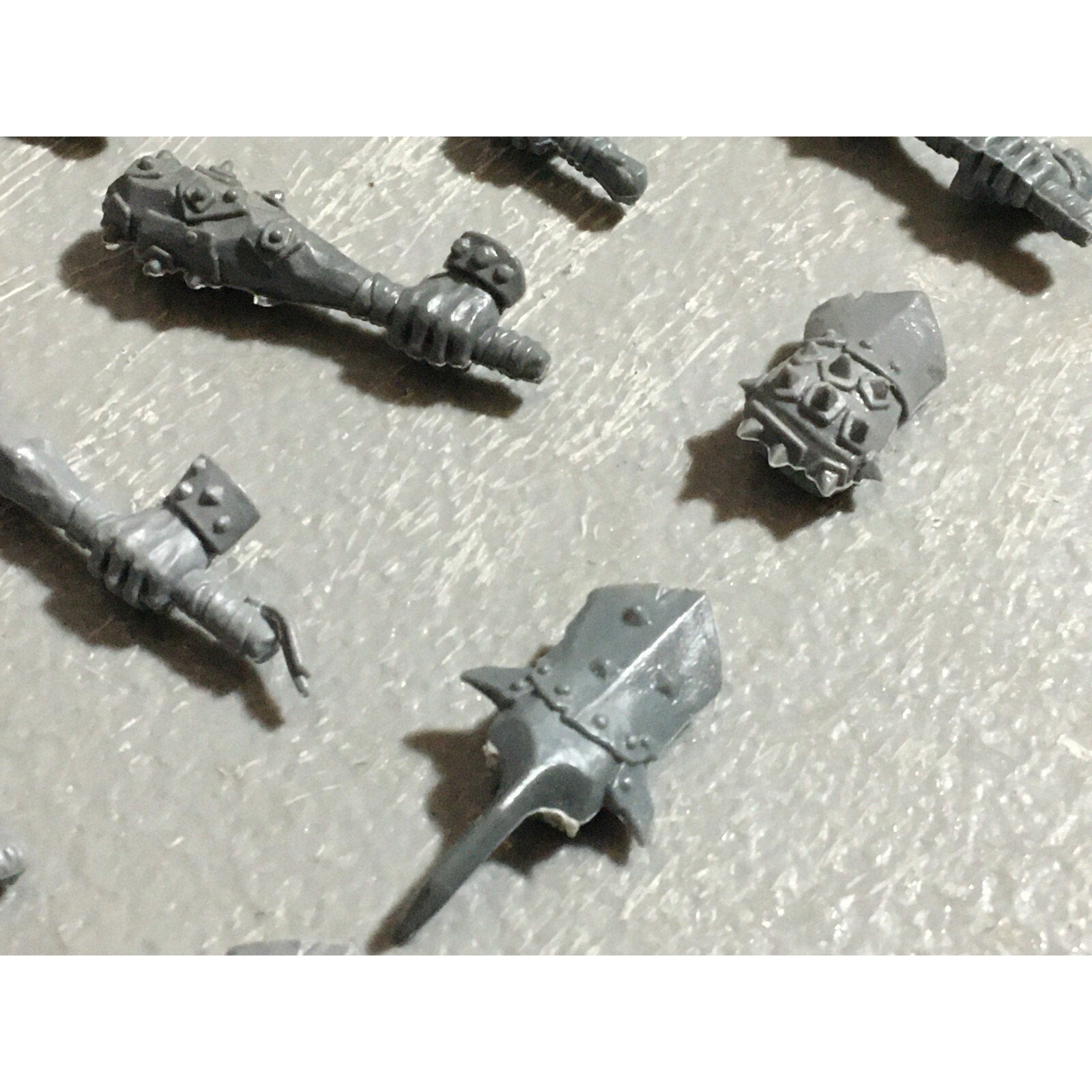 A22582 WARHAMMER FANTASY OGRE KINGDOMS BITS LOT HANDS GAMES WORKSHOP GW