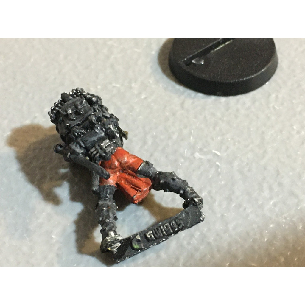 A24778 WARHAMMER 40K NECROMUNDA ESCHER METAL HEAVY MISS GUN