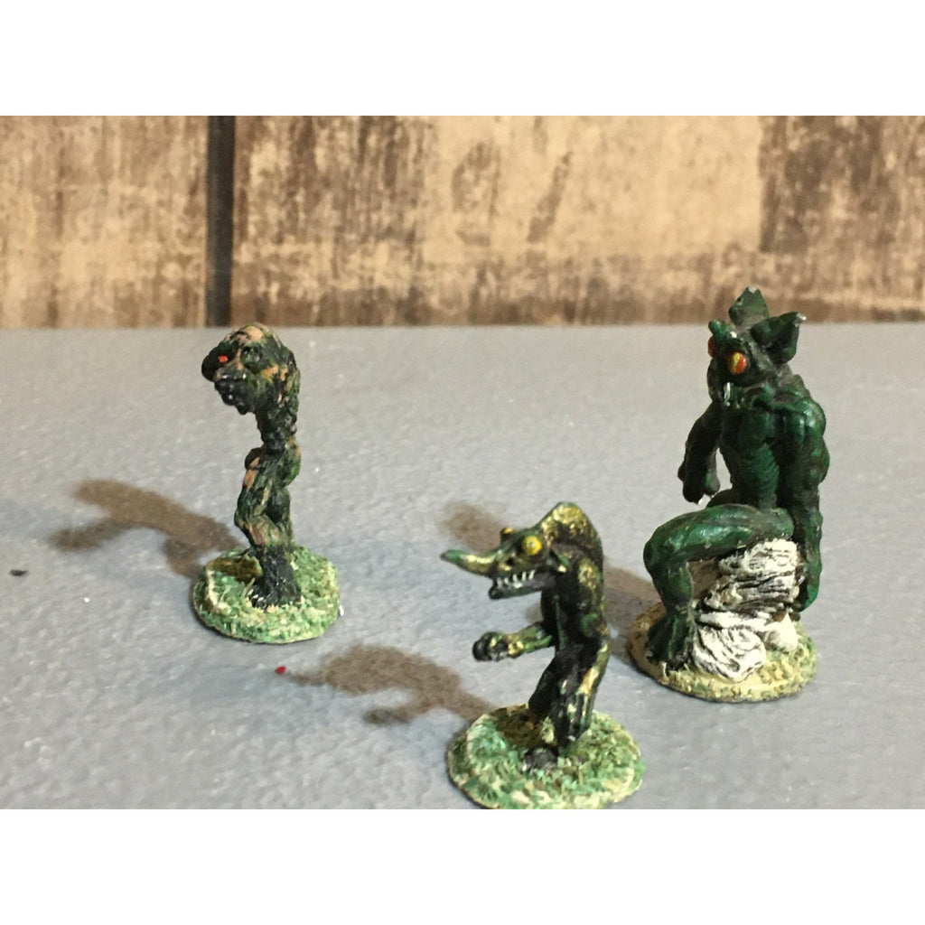 A24863 UNBRANDED METAL TABLETOP OLD OOP D&D FANTASY SWAMP SEA MONSTER MINIATURES