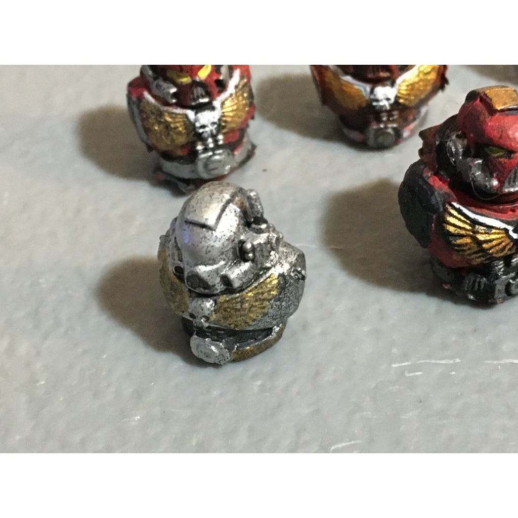 A23086 WARHAMMER 40K SPACE MARINES BITS LOT HEADS TORSOS GAMES WORKSHOP GW