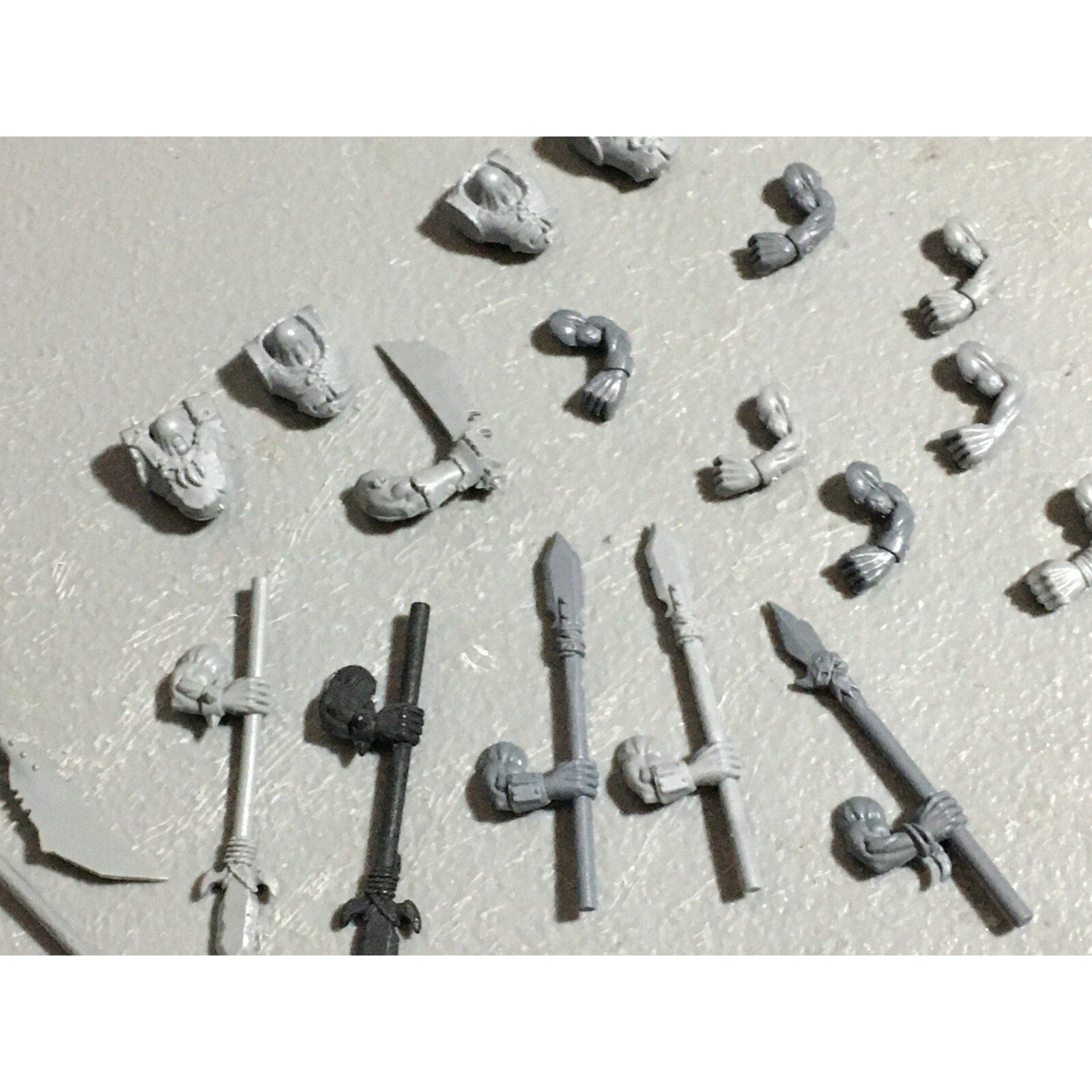 A22614 WARHAMMER FANTASY ORCS & GOBLINS BITS LOT ORC MIXED GAMES WORKSHOP GW