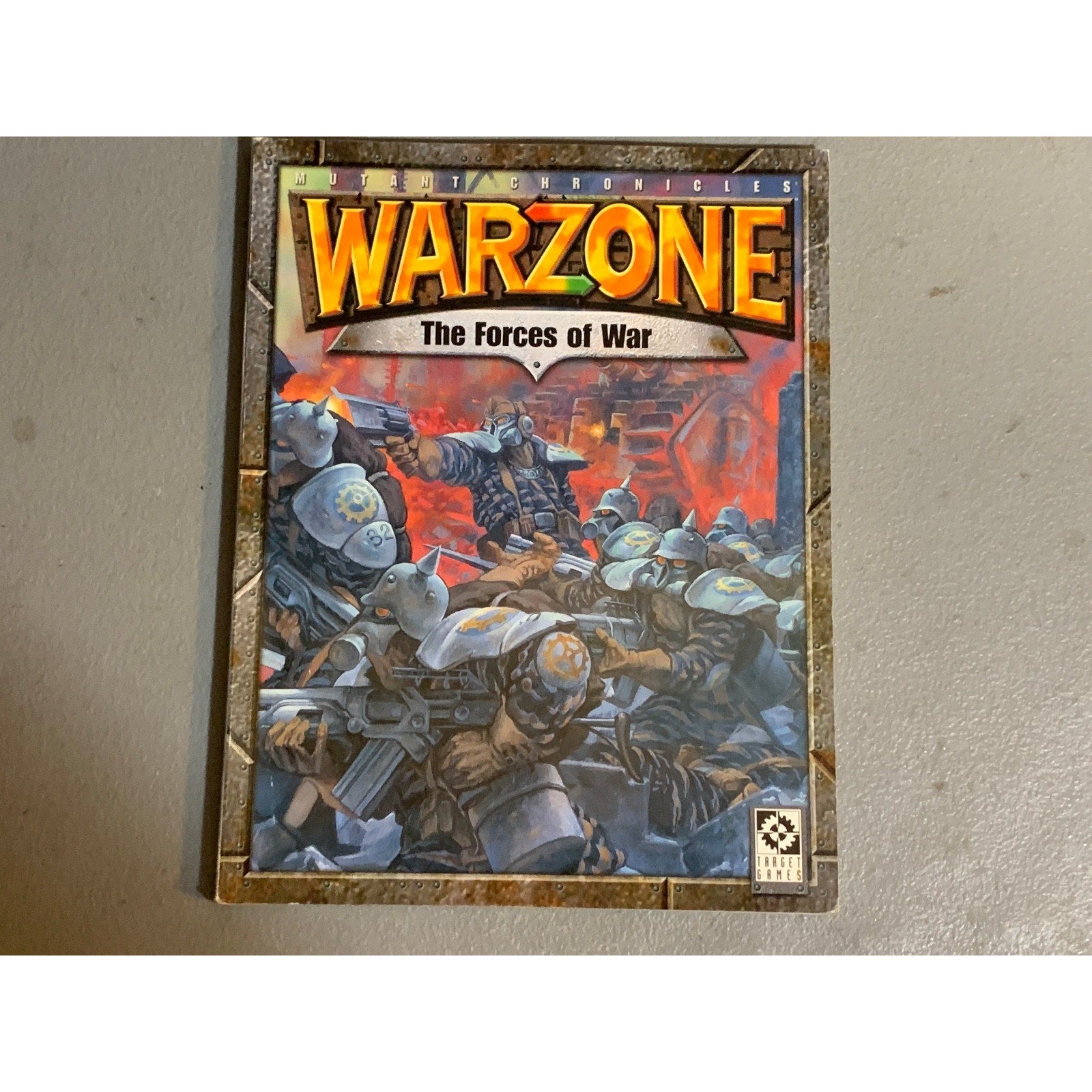 A31647 WARZONE MUTANT CHRON HHG HEARTBREAKER ARMY BOOK PLAYED THE FORCES OF WAR