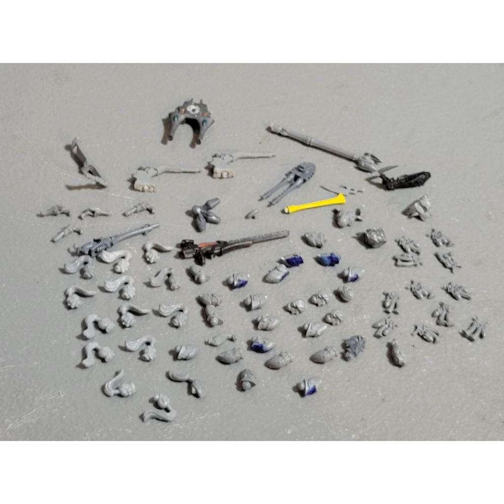 A18981 WARHAMMER 40K ELDAR CRAFTWORLDS BITS LOT HEADS ACCESSORIES INC
