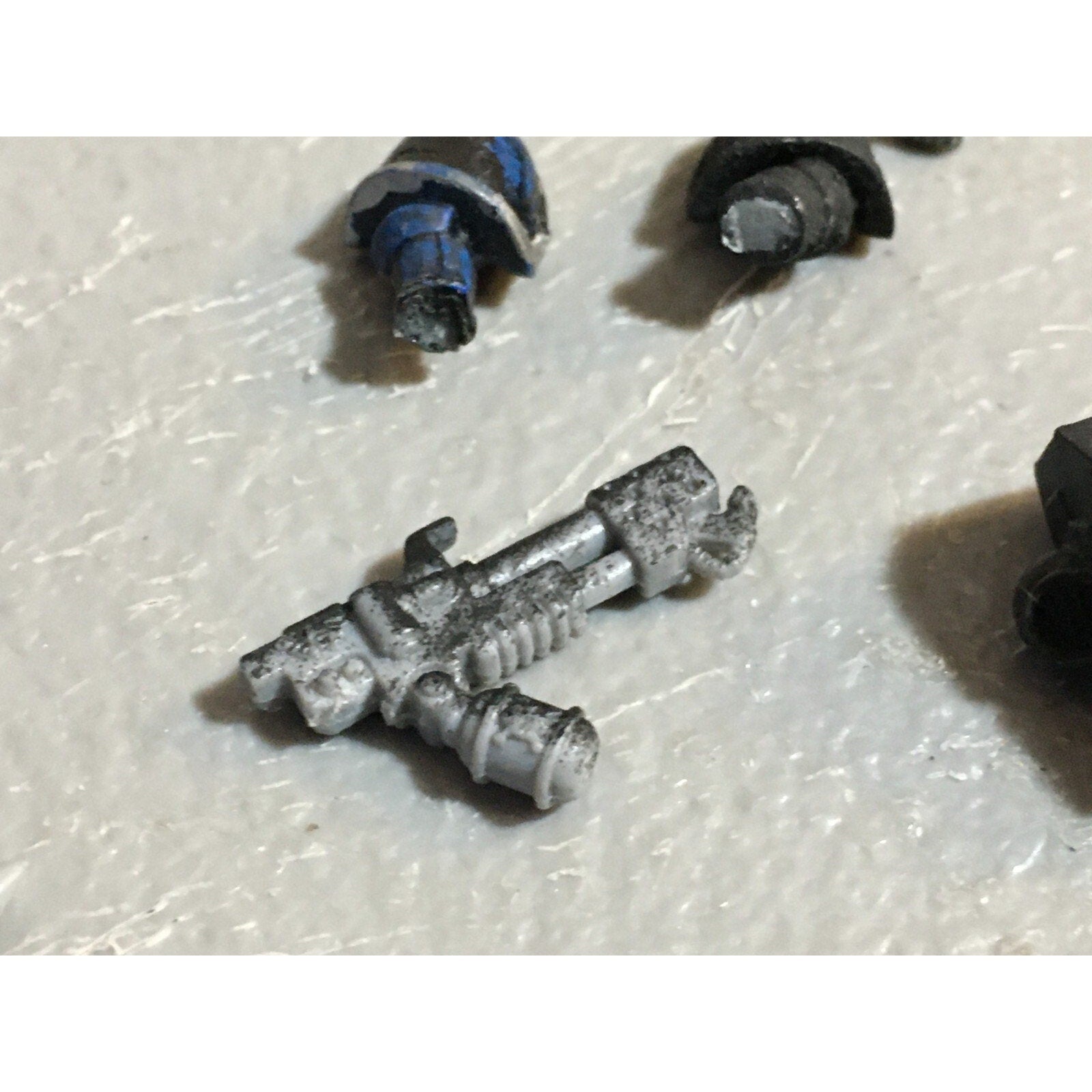 A23265 WARHAMMER 40K SPACE MARINES BITS LOT MIXED HEAVY BACKPACK MISSILE GW
