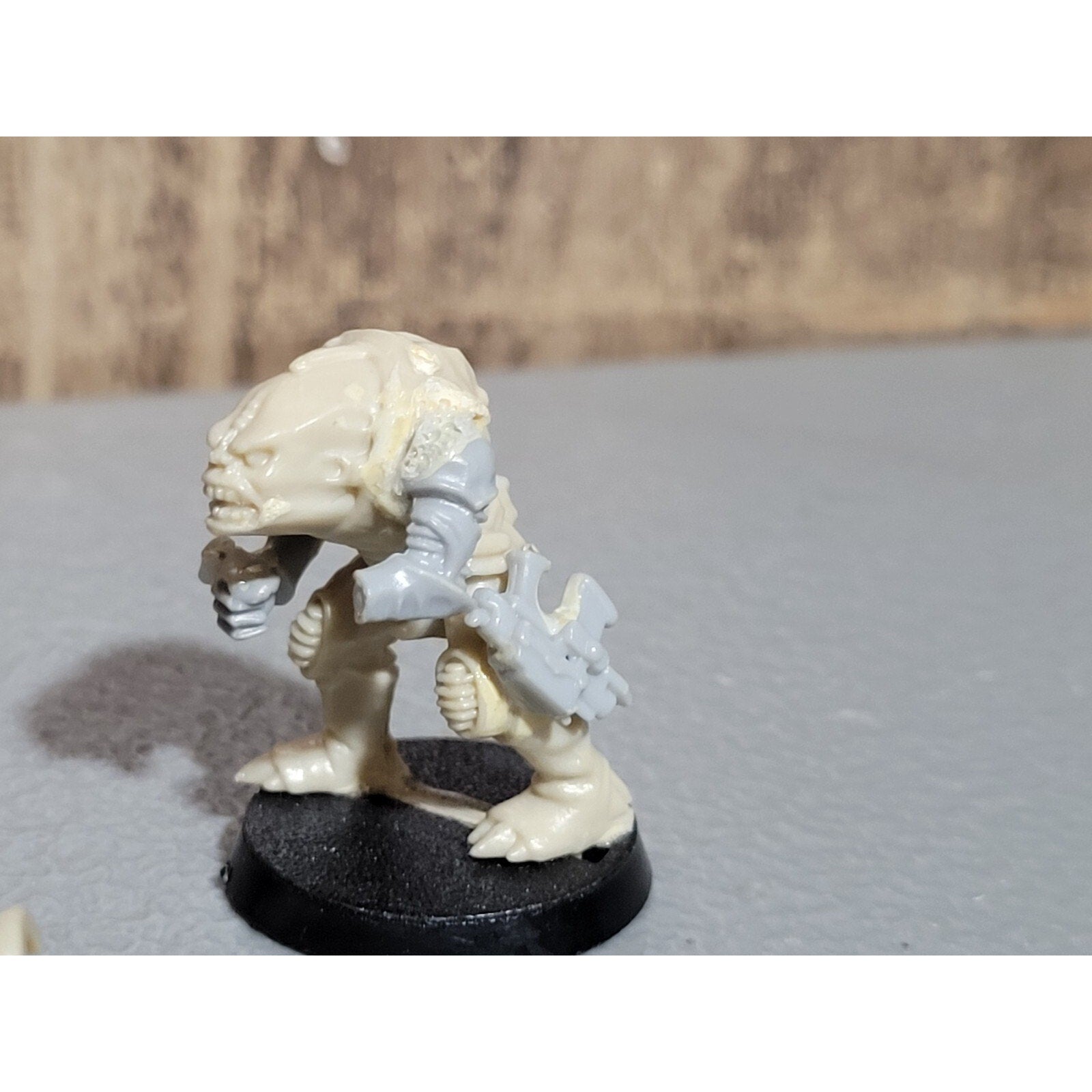 A18726 WARHAMMER 40K SPACE CRUSADE TYRANIDS GENESTEALERS WARRIORS HYBRIDS INC
