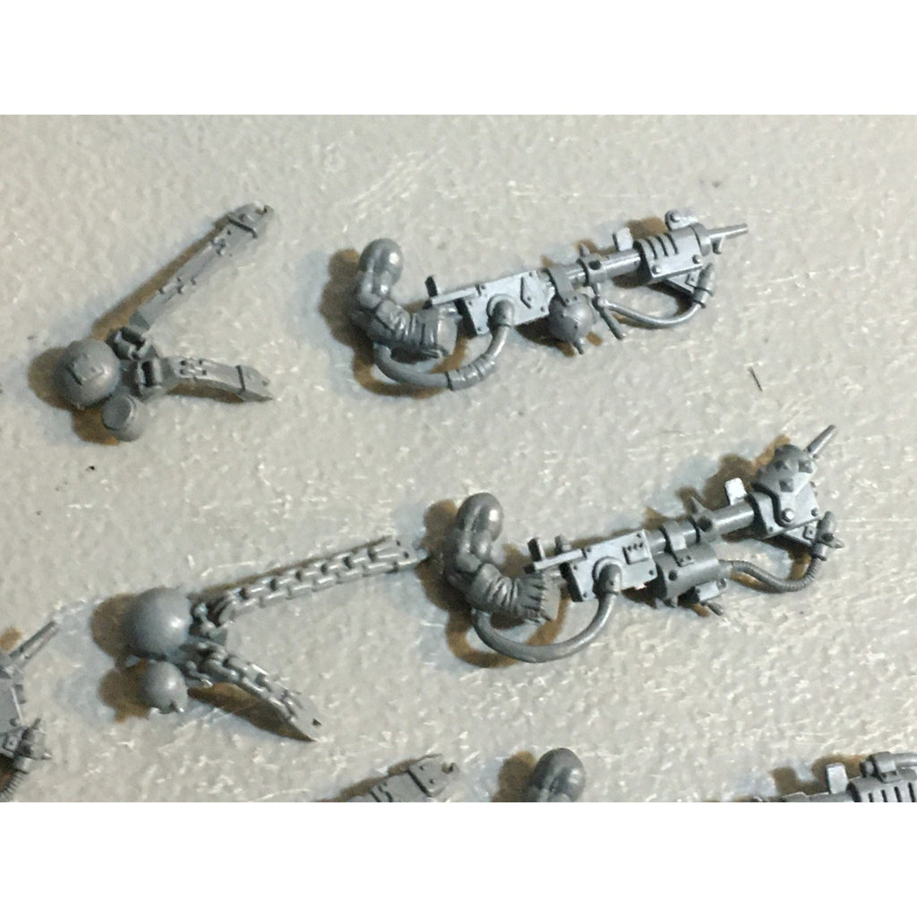 A33038 WARHAMMER 40K SPACE ORKS BITS LOT BURNA SKORCHAS GW GAMES WORKSHOP
