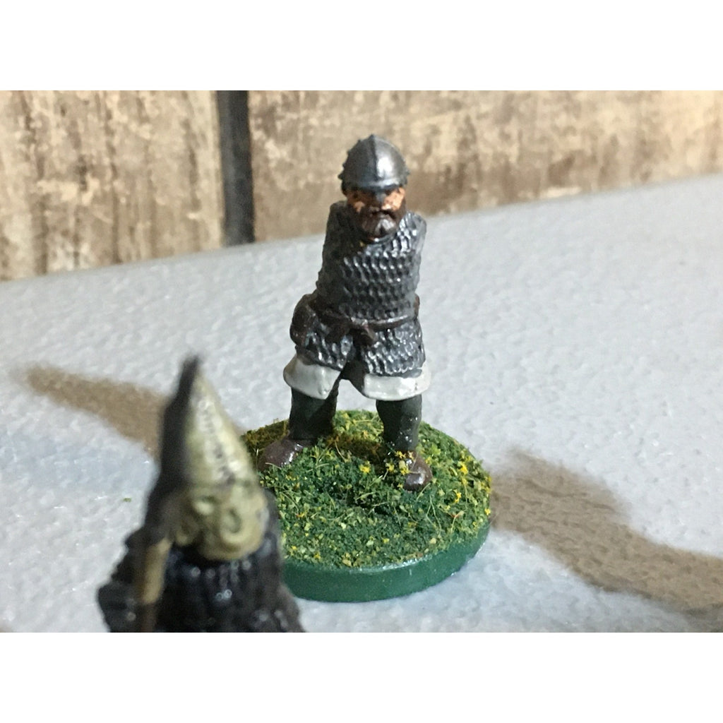 A32502 UNKNOWN PLASTIC MINIATURES HUMAN ORC DRYAD INCOMPLETE