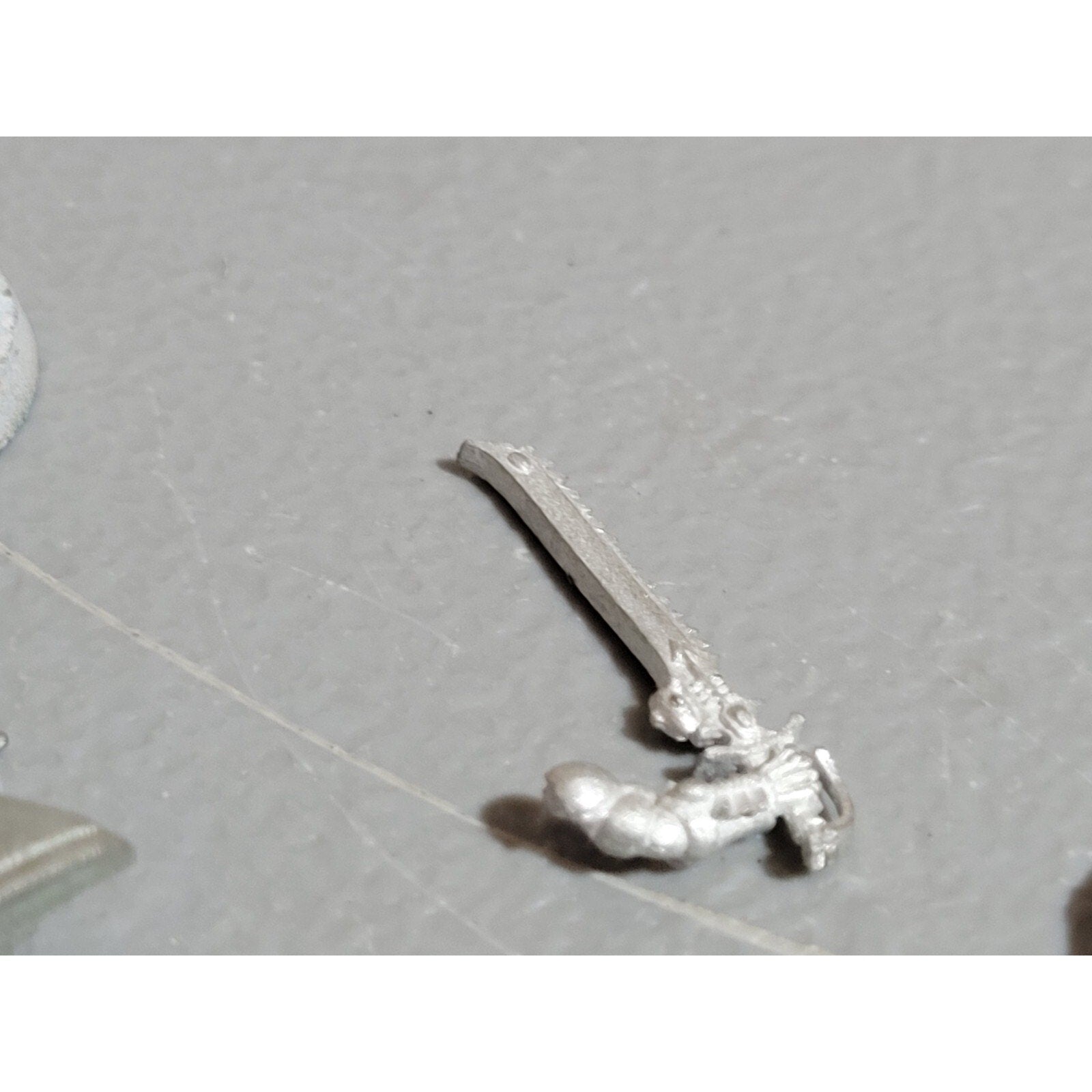 A19079 WARHAMMER 40K ELDAR CRAFTWORLDS METAL AVATAR OF KHAINE HAIR BIT
