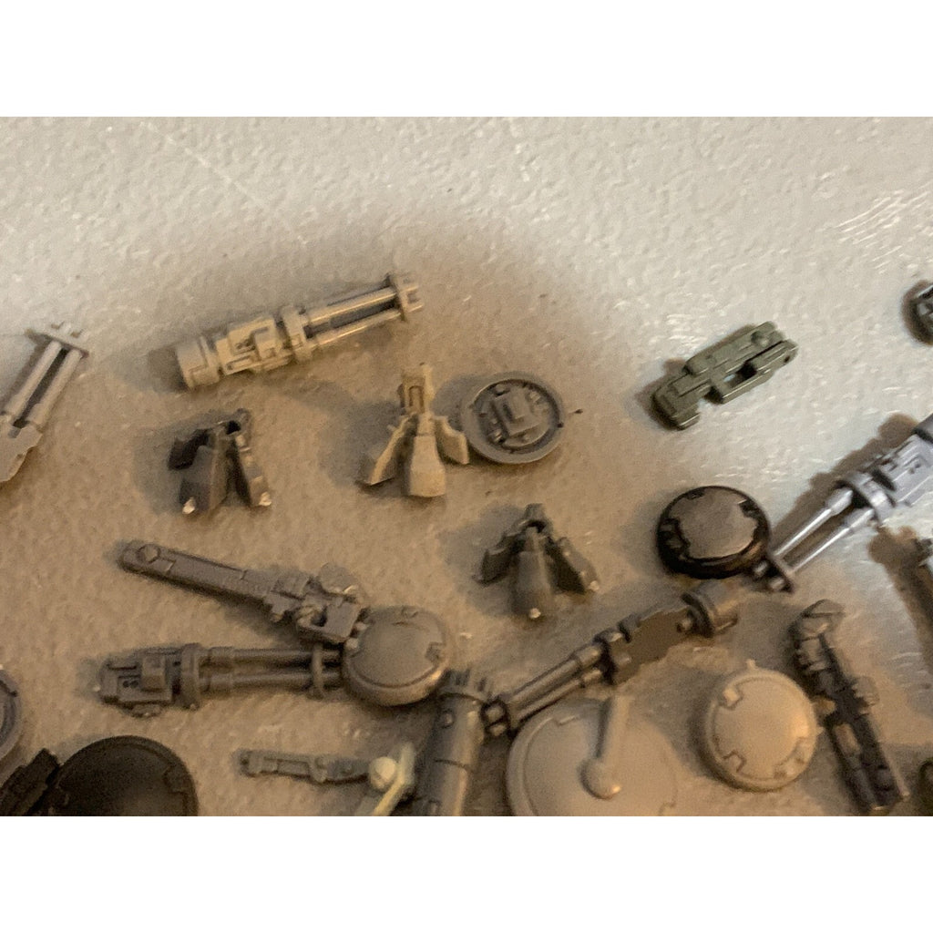 A23278 WARHAMMER 40K TAU EMPIRE BITS LOT DRONES GUNS CRISIS FEET GAMES GW