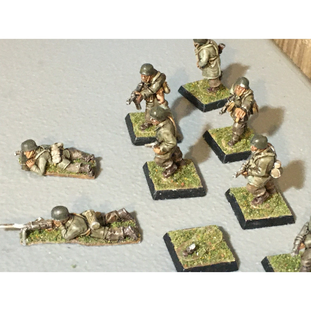 A30867 UNKNOWN METAL MINIATURES SOLDIERS INFANTRY WWII? WWI? TABLE TOP WAR GAMES