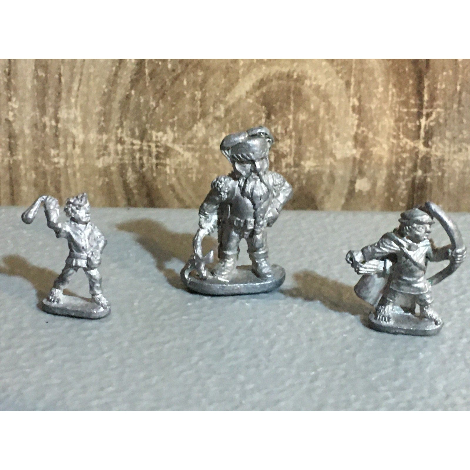 A32072 RAL PARTHA METAL LOT UNKNOWN MINIATURES HALFLING ARCHER SLINGER & DWARF