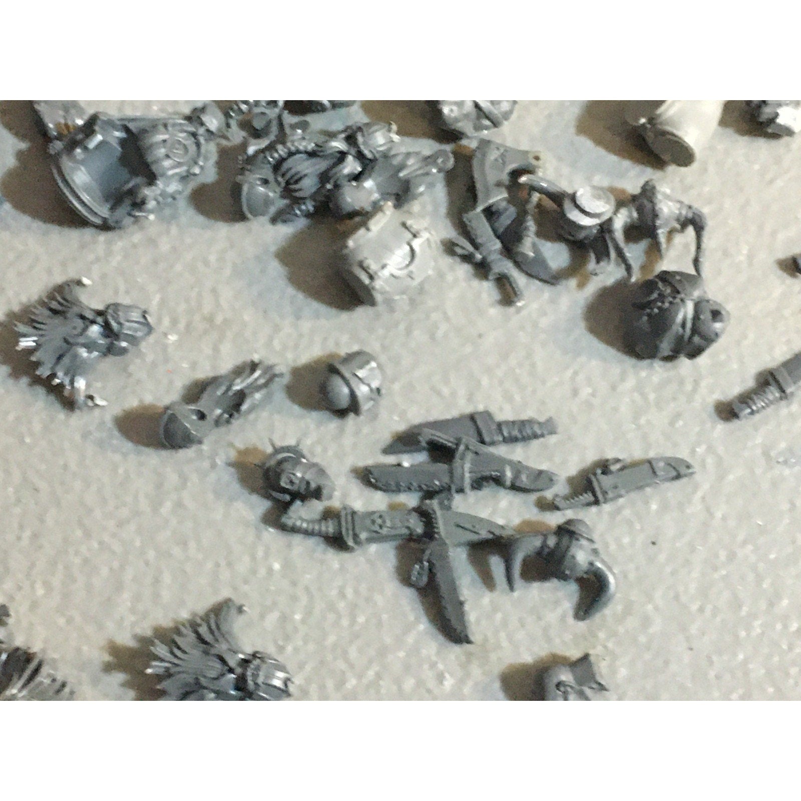 A31481 WARHAMMER FANTASY AOS MIXED INCOMPLETE & BITS LOT ORRUK DWARF CHAOS GW