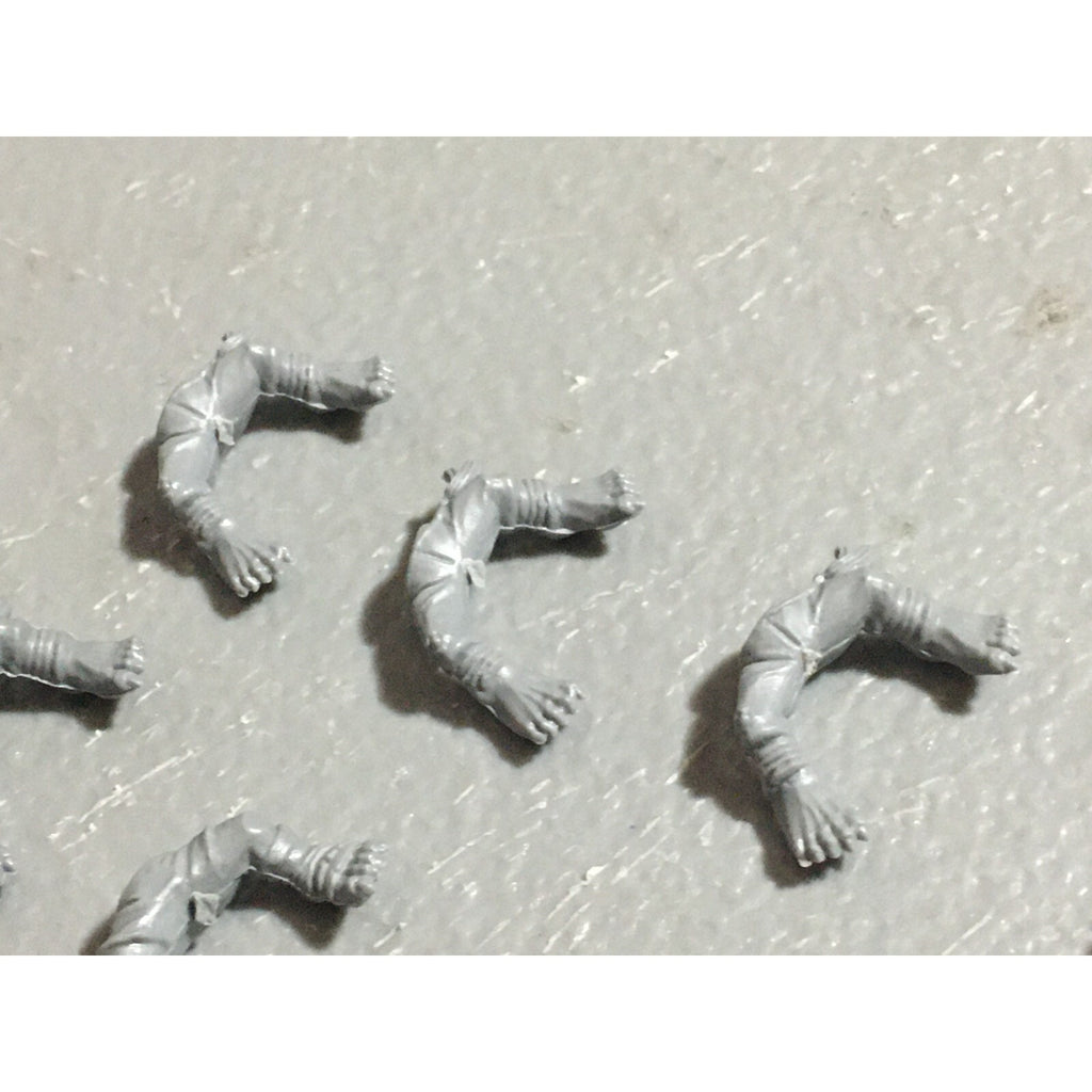 A22627 WARHAMMER FANTASY ORCS & GOBLINS BITS LOT GOBLIN WOLF RIDER LEGS GW
