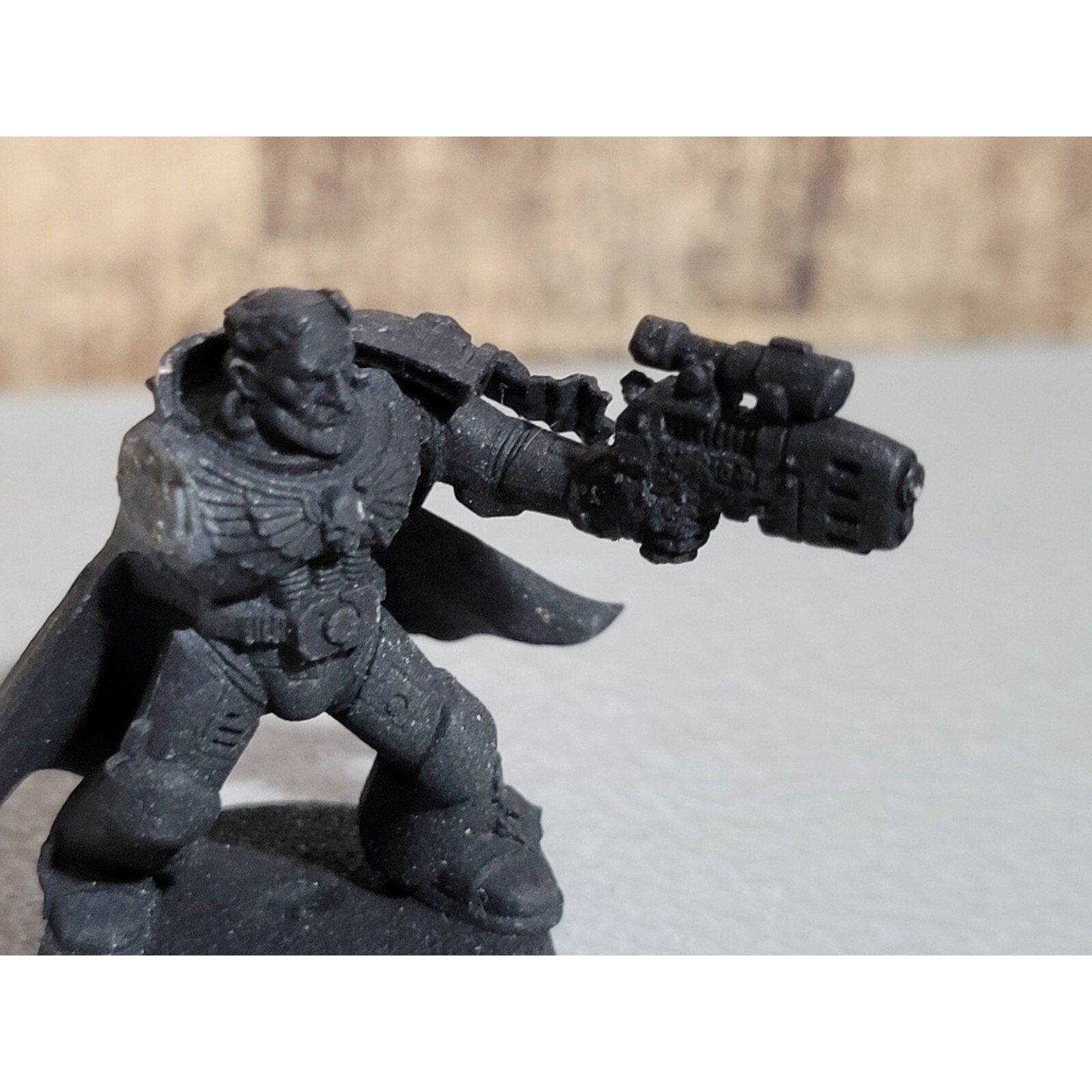 A18417 WARHAMMER 40K SPACE MARINES CAPTAIN LIEUTENANT CUSTOM MISS BACKPACK