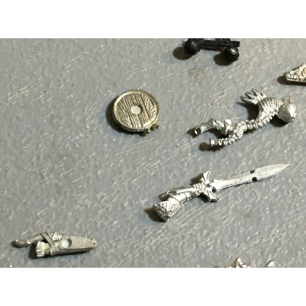 A32491 WARHAMMER FANTASY METAL MIXED BITS LOT HIGH ELVES UNDEAD BALLISTA GW