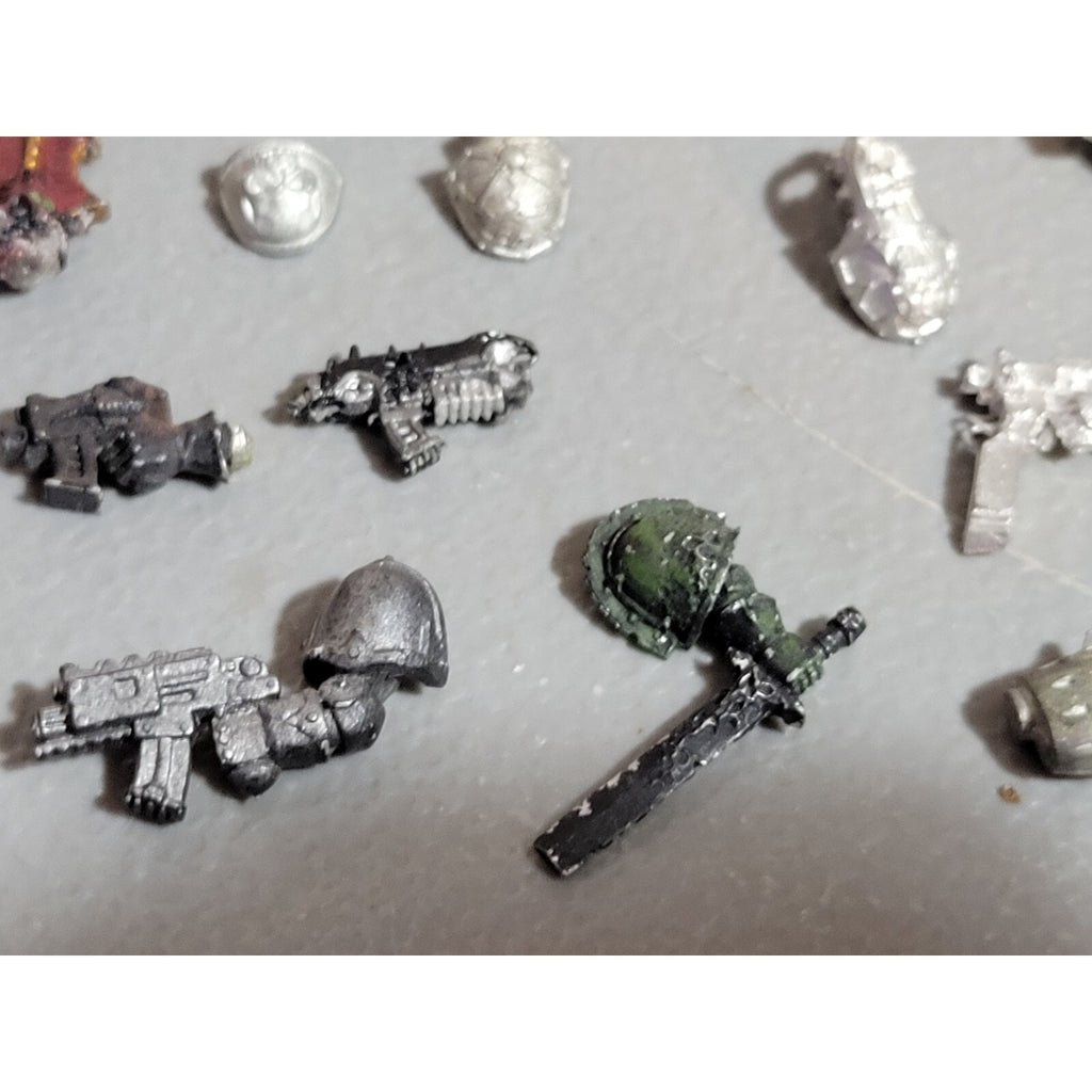 A19077 WARHAMMER 40K CHAOS SPACE MARINES ALL METAL BITS LOT