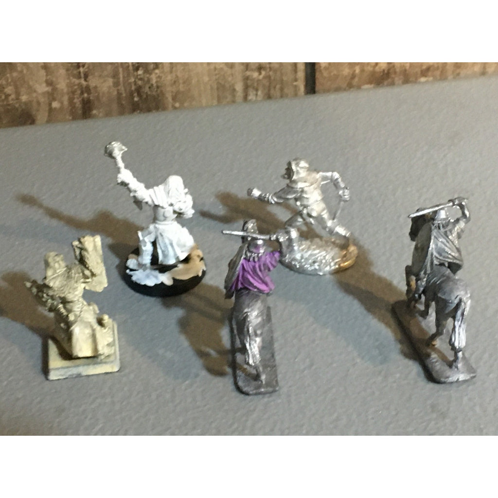 A34033 UNKNOWN METAL MINIATURES FANTASY MIXED LOT HUMAN KNIGHT PRIEST TABLETOP