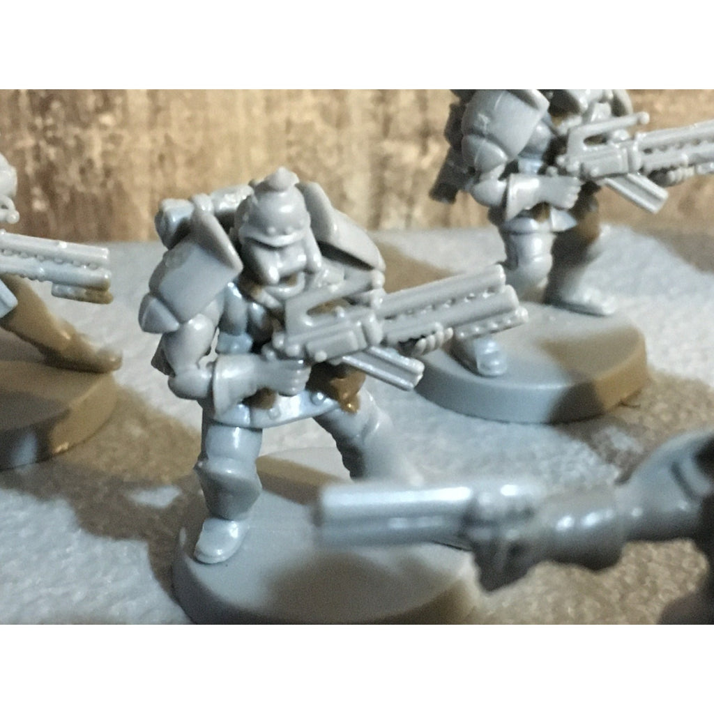 A30060 UNKNOWN TABLE TOP SCI-FI POWER ARMOR SOLDIERS 10 PK WAR GAMES