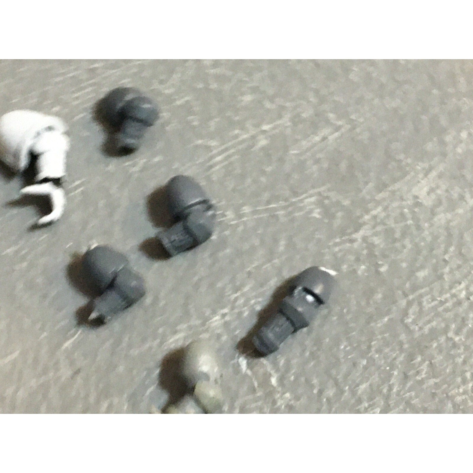A22997 WARHAMMER 40K SPACE MARINES BITS LOT ARMS GW GAMES WORKSHOP