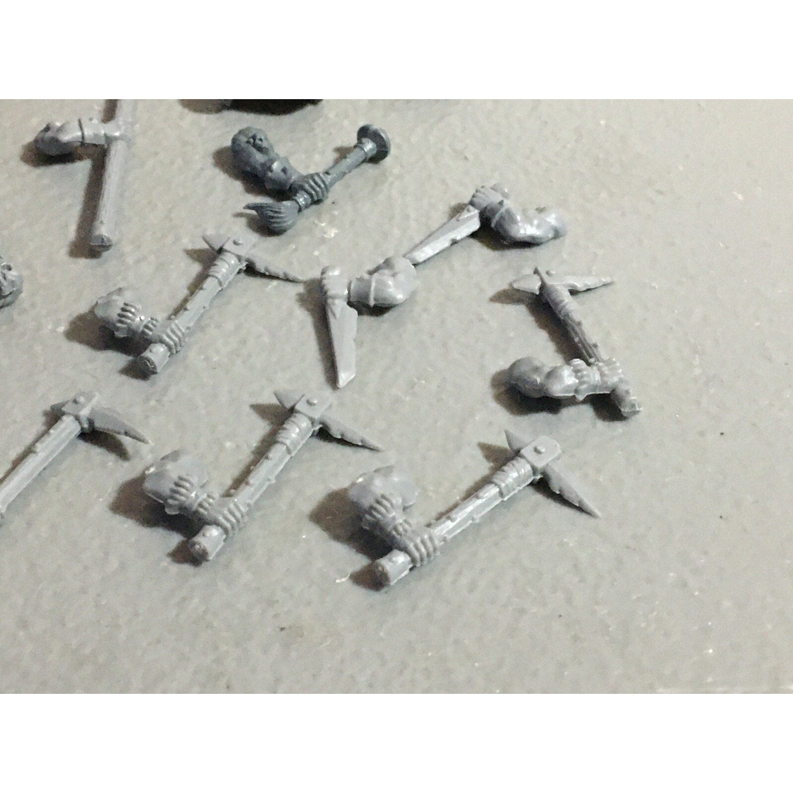 A22191 WARHAMMER FANTASY CHAOS MORTALS BITS LOT MIXED MARAUDER COMMAND & ARMS GW