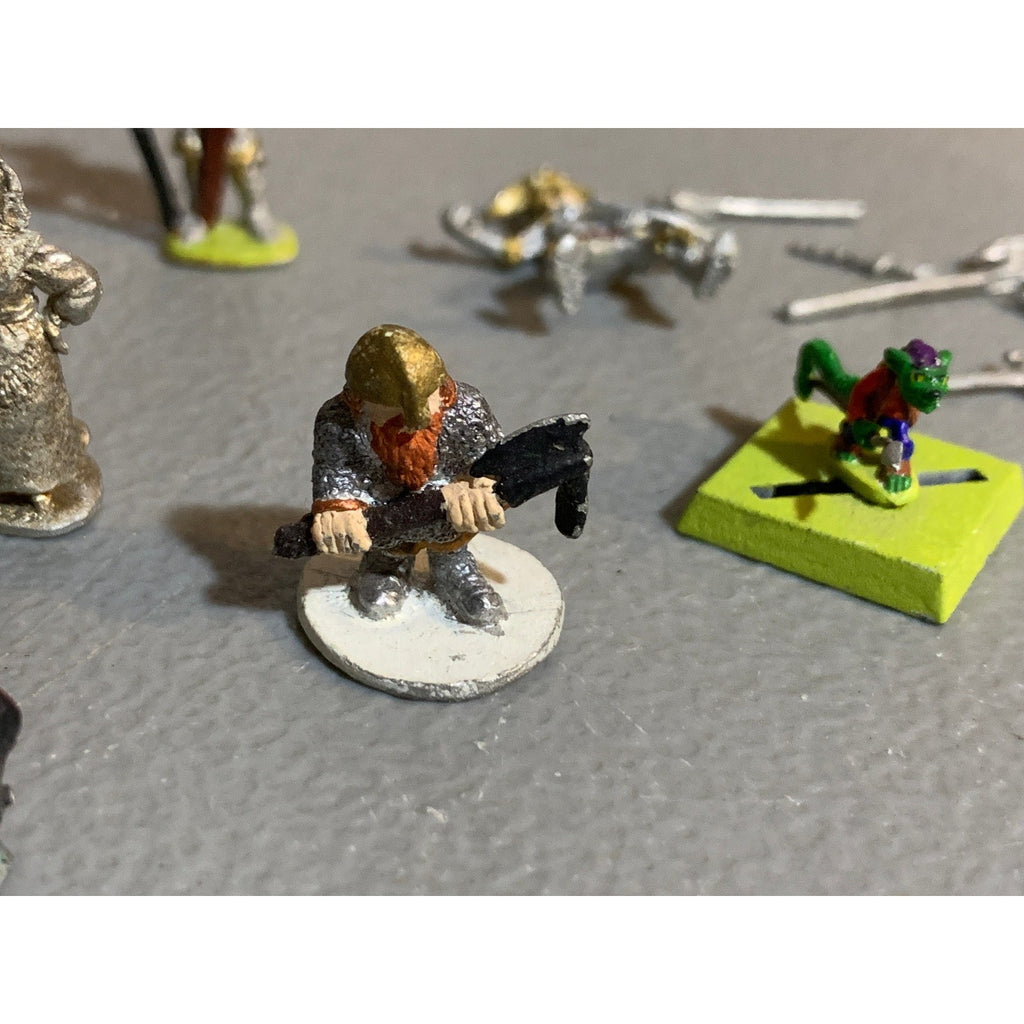 A29183 RAL PARTHA WARRIORS LOT WIZARD DWARF FEMALE KNIGHT METAL MINIATURES