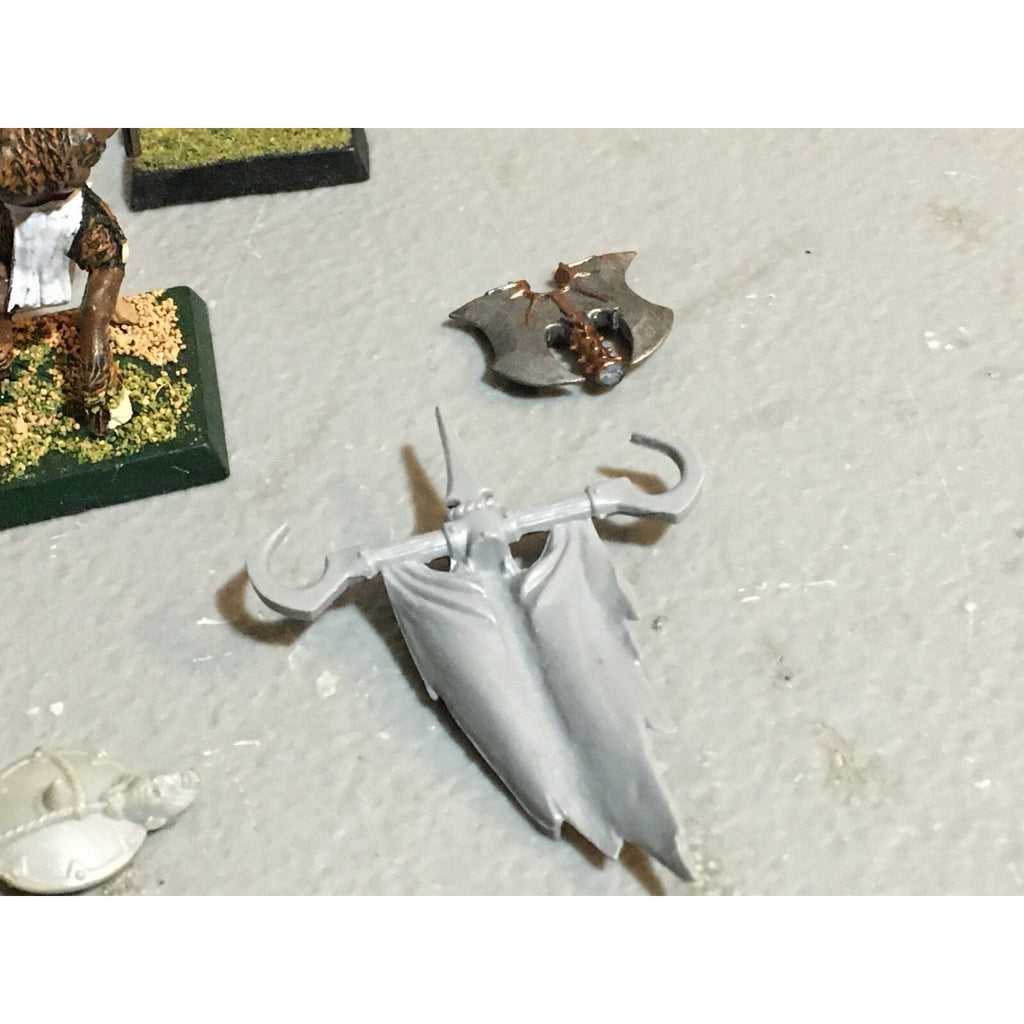A23489 WARHAMMER FANTASY INCOMPLETE LOT CHAOS MIXED BEASTS MORTALS GW