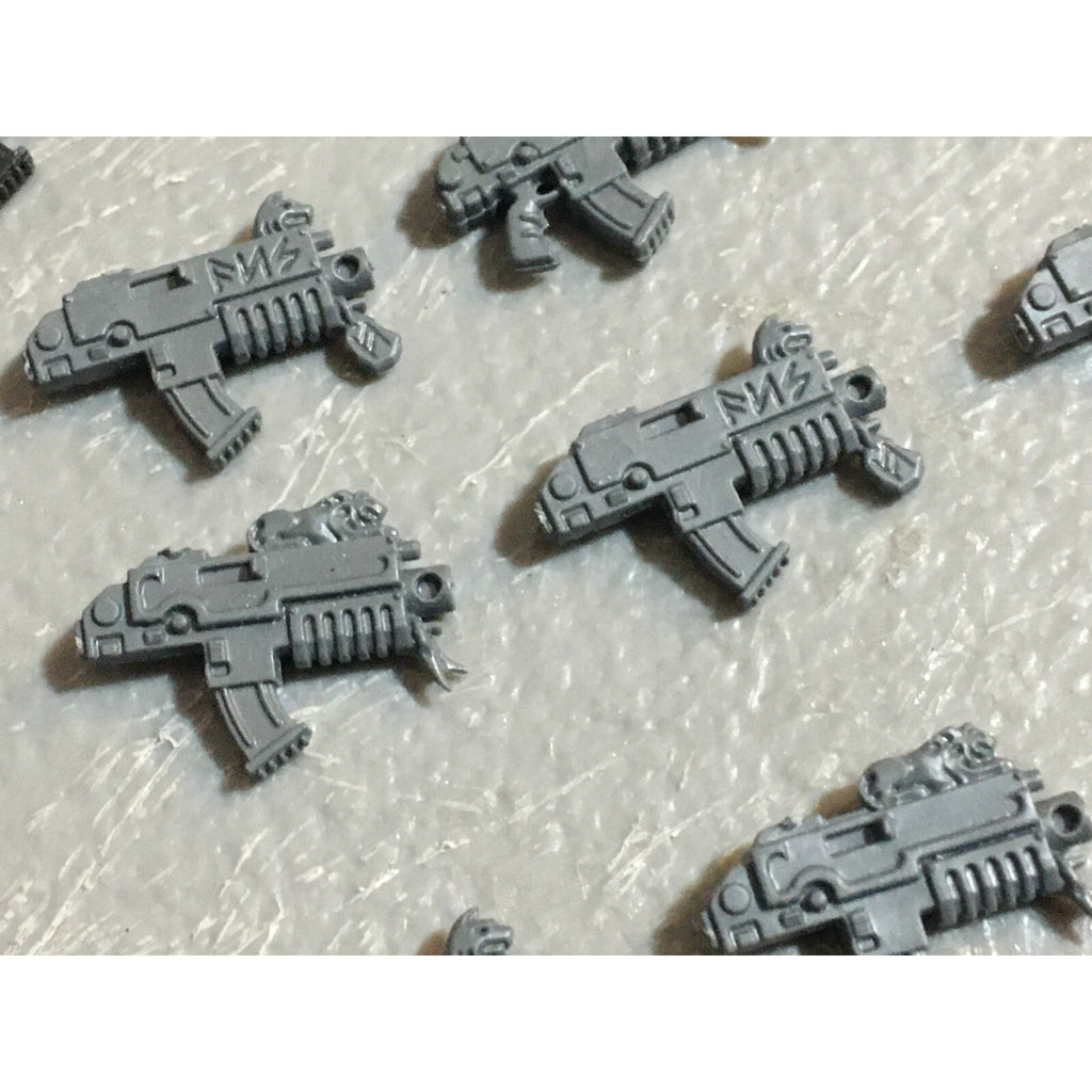 A22991 WARHAMMER 40K SPACE MARINES WOLVES BITS LOT BOLTERS GW