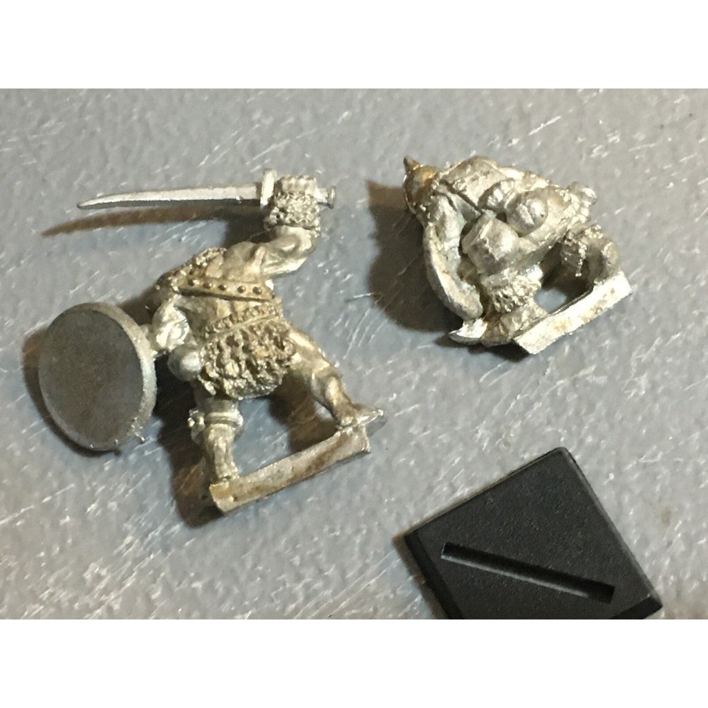 A6359 HHG HEARTBREAKER HOBBIES ORC WARRIORS & TUNDRA BEAST MISS LEG METAL OOP