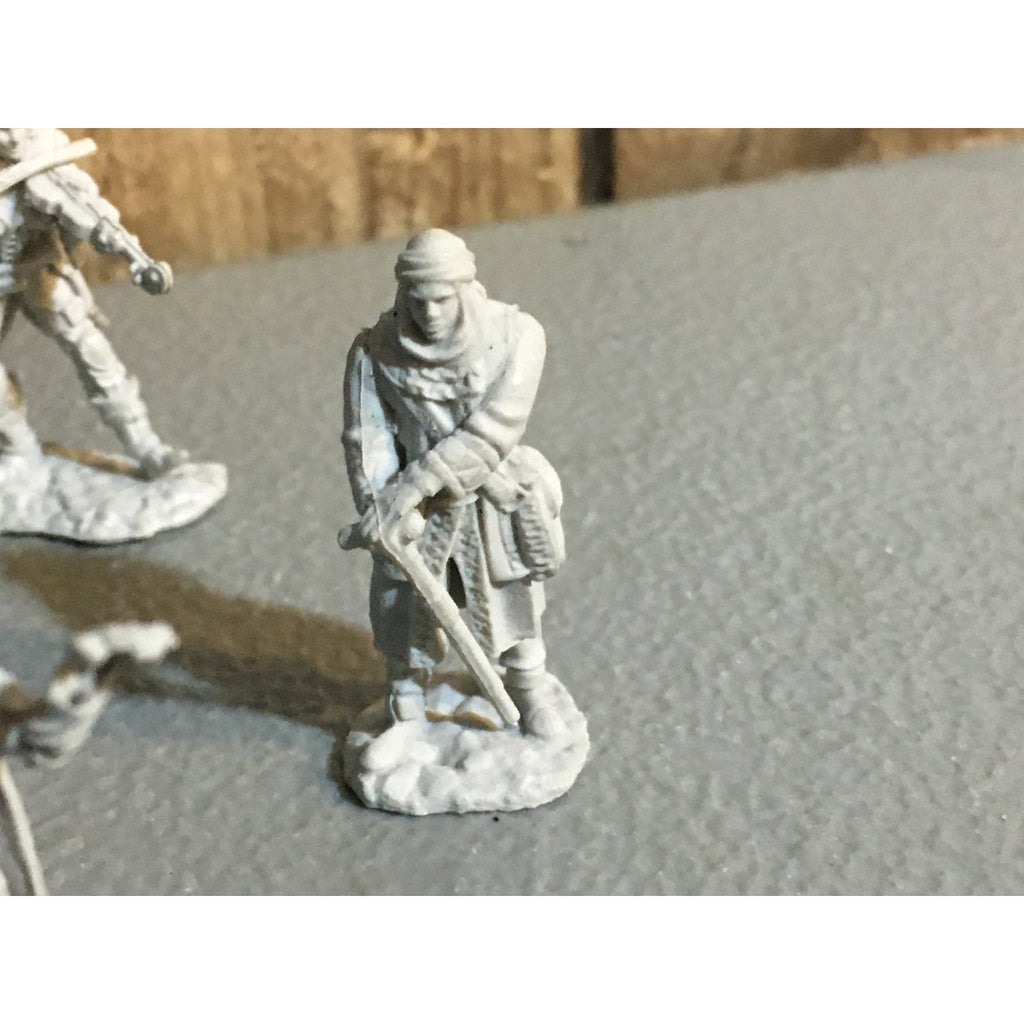 A30067 WIZARDS MINIATURES D&D DUNGEONS & DRAGONS MIXED CIVILANS TOWNSFOLK
