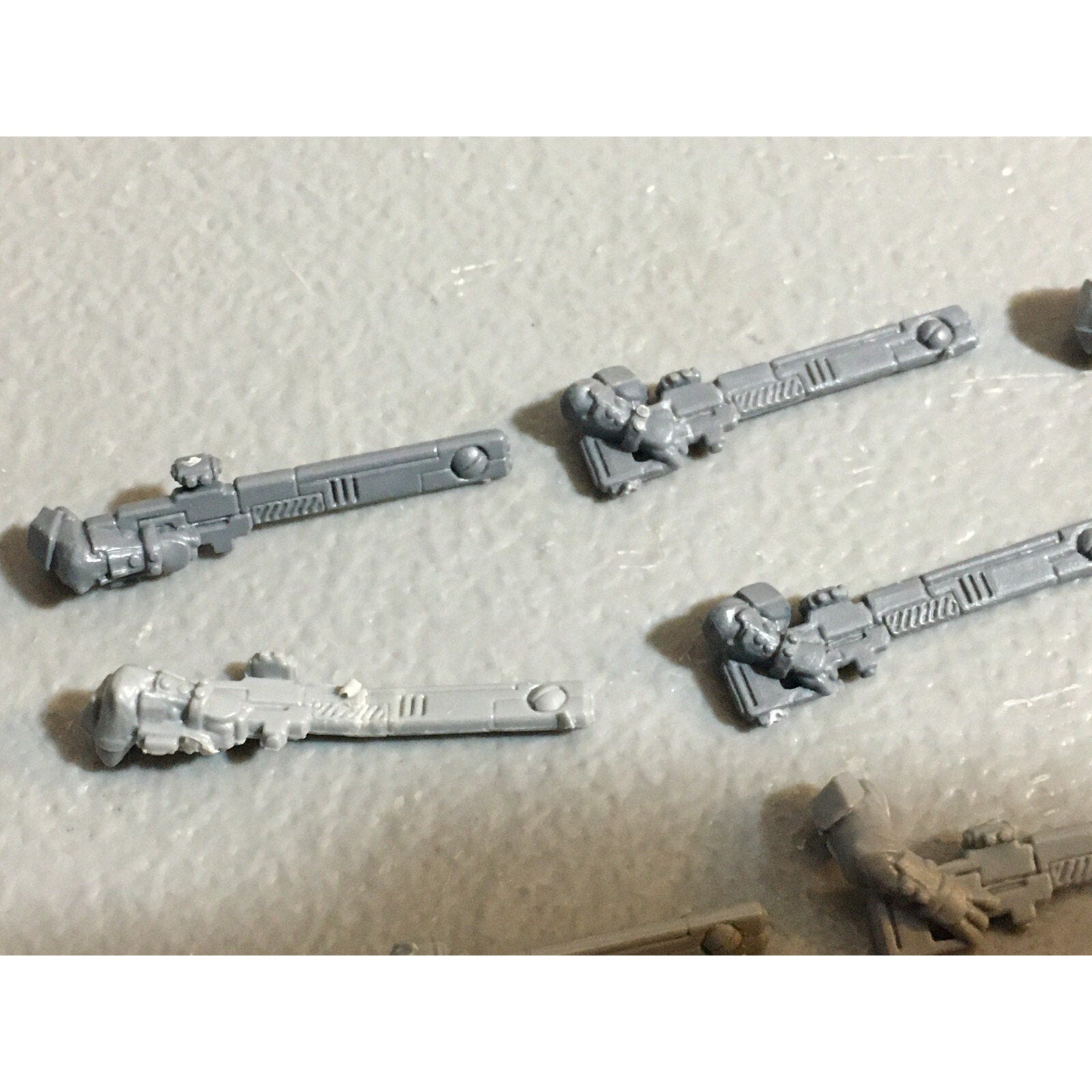 A23028 WARHAMMER 40K TAU EMPIRE BITS LOT FIRE WARRIORS GUNS GAMES WORKSHOP GW