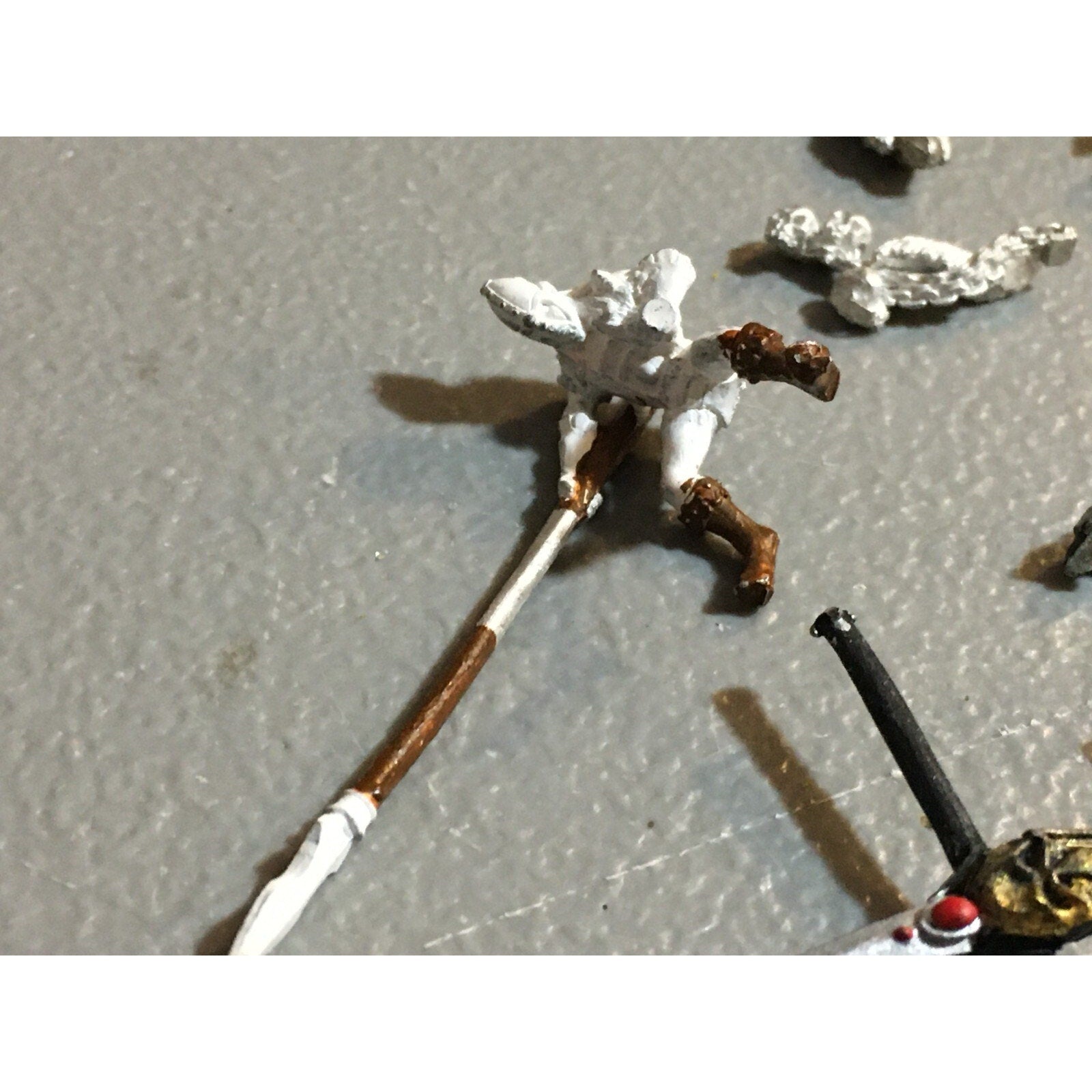 A23523 WARHAMMER FANTASY 40K BITS LOT INCOMPLETE STANDARD RIDER BANNER ELVES
