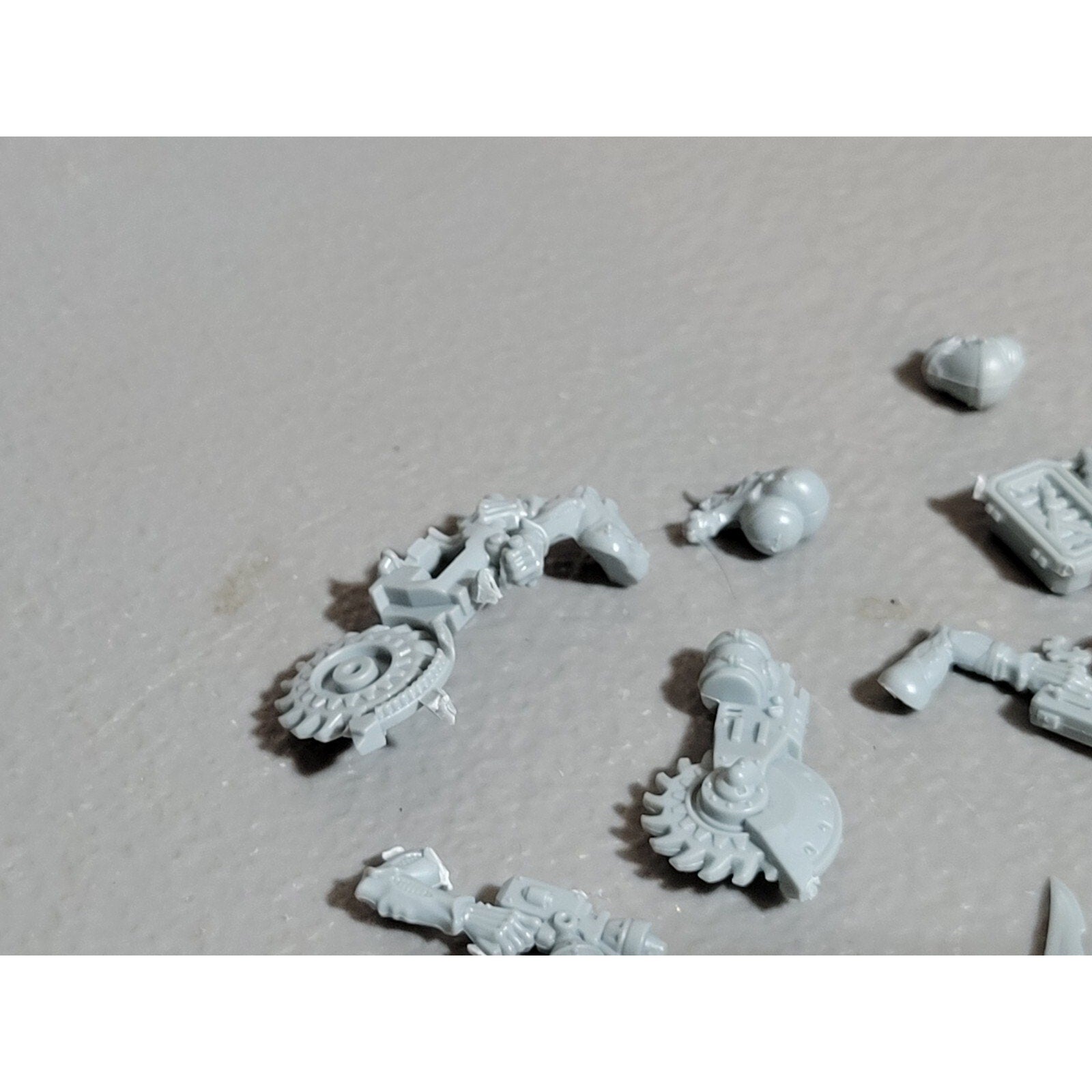 A19129 WARHAMMER 40K GENESTEALER CULTS OOP RARE ACOLYTE HYBIDS BITS LOT