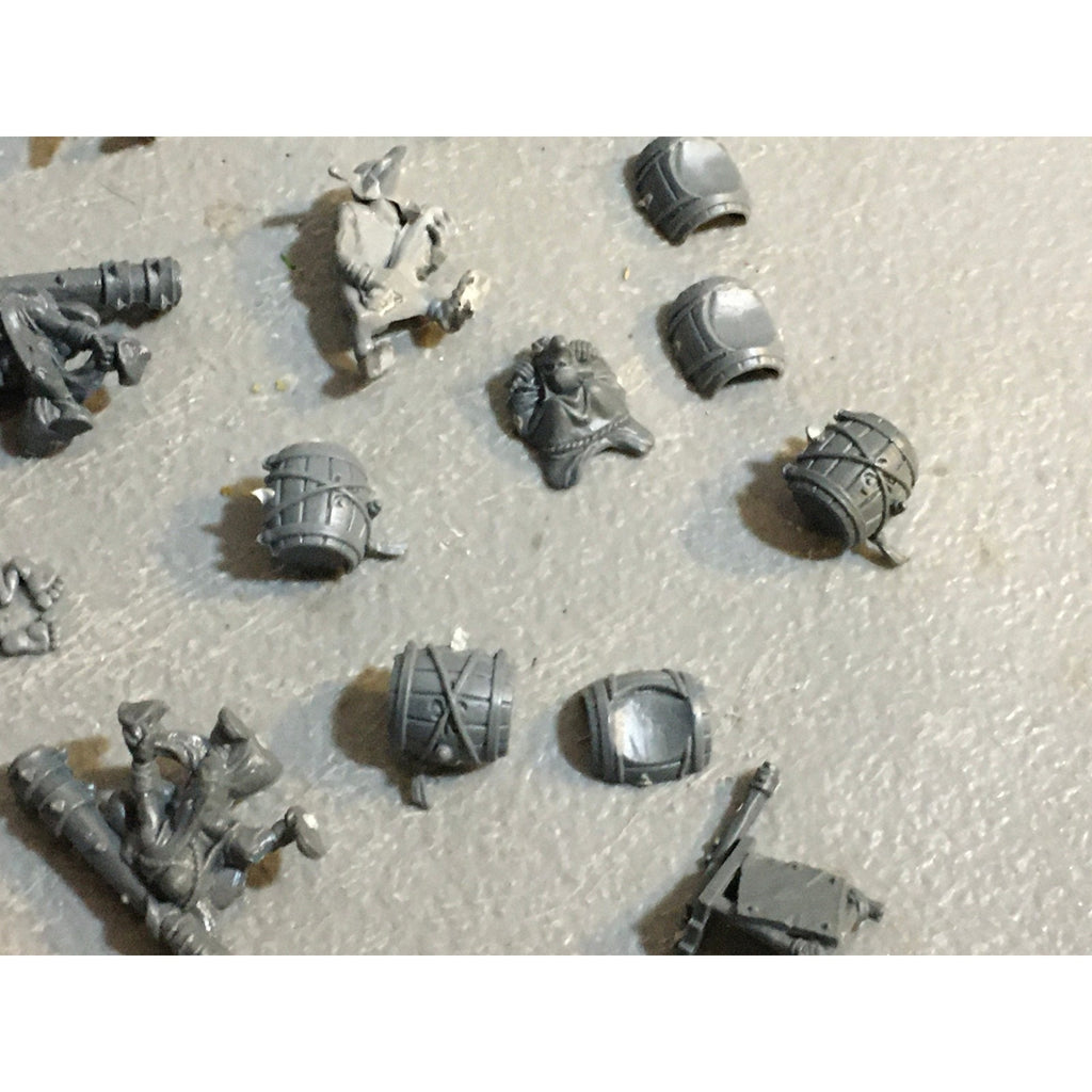 A29646 WARHAMMER FANTASY OLD WORLD OGRE KINGDOMS INCOMPLETE GNOBLARS LOT GW