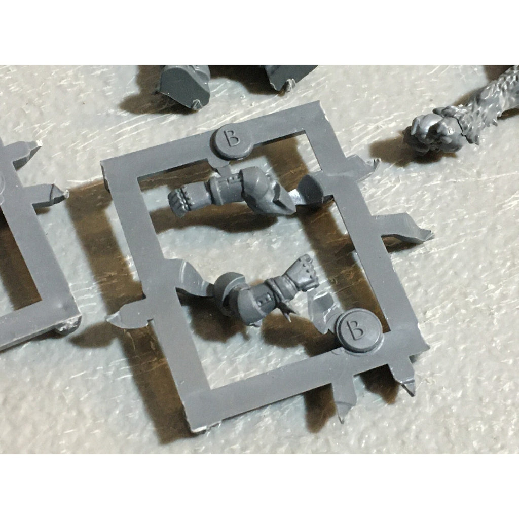 A23175 WARHAMMER 40K SPACE MARINES WOLVES BITS LOT MIXED GW GAMES WORKSHOP