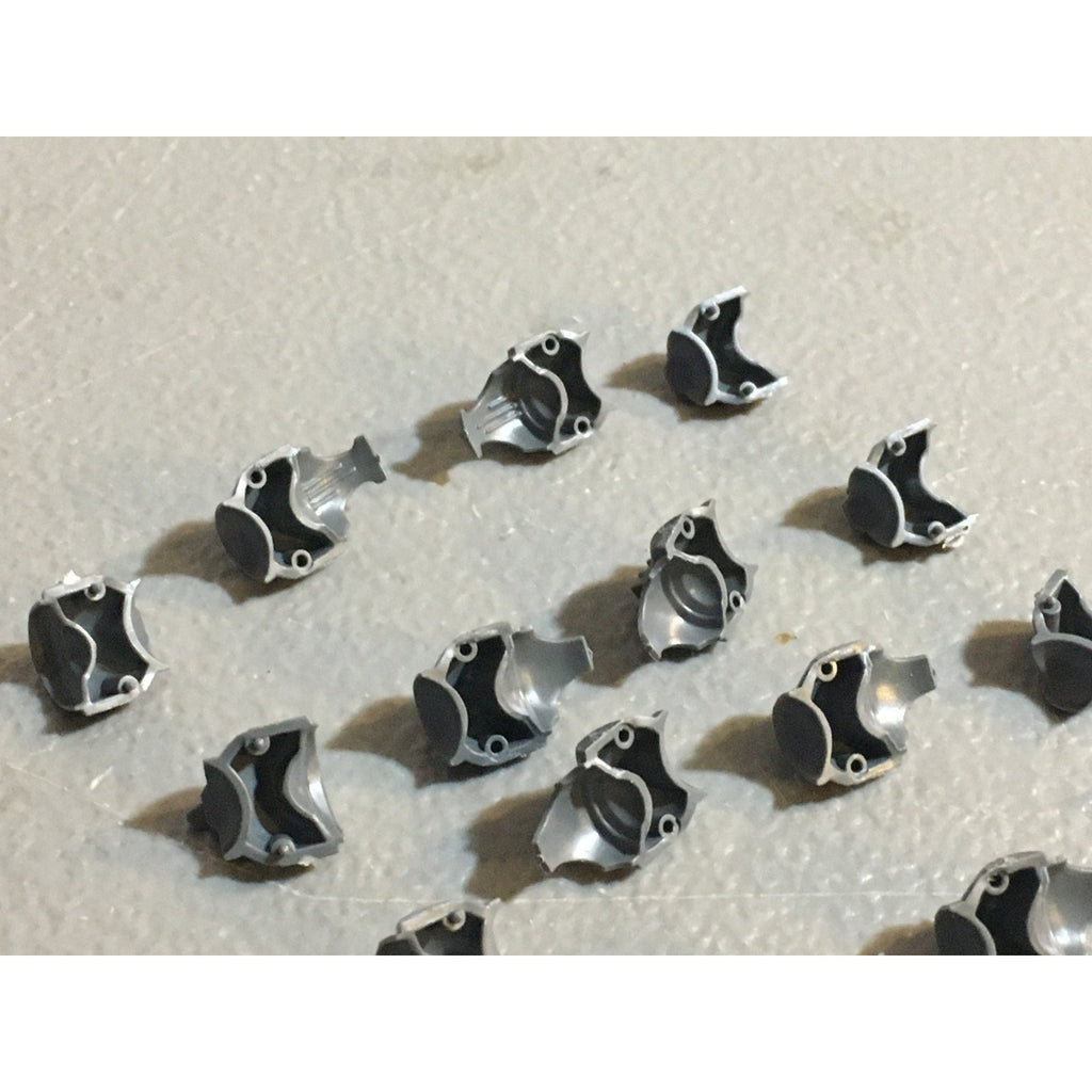 A29905 WARHAMMER 40K GREY KNIGHTS BITS LOT STRIKE TORSOS CHEST BACK GW
