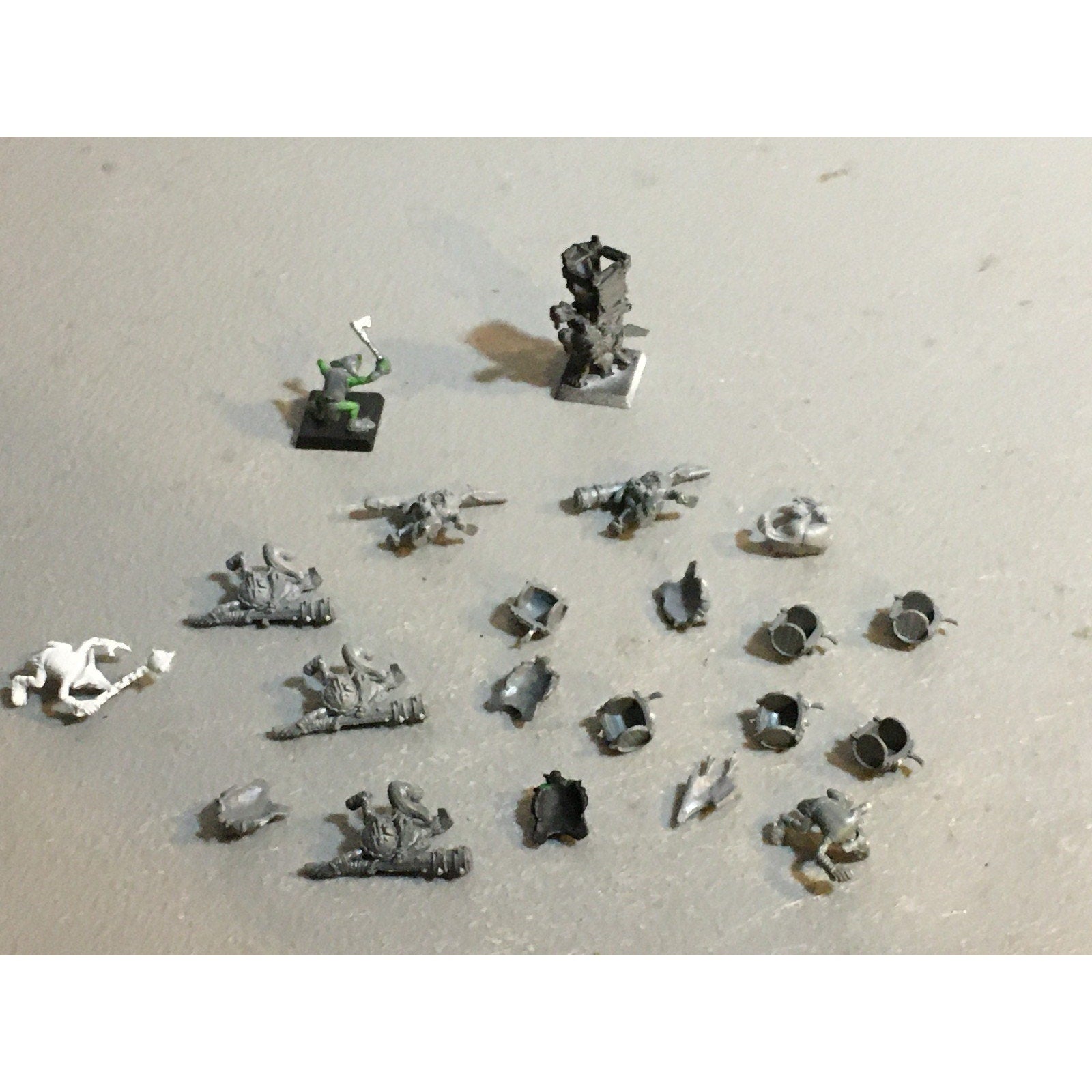A29647 WARHAMMER FANTASY OLD WORLD OGRE KINGDOMS INCOMPLETE GNOBLARS LOT GW