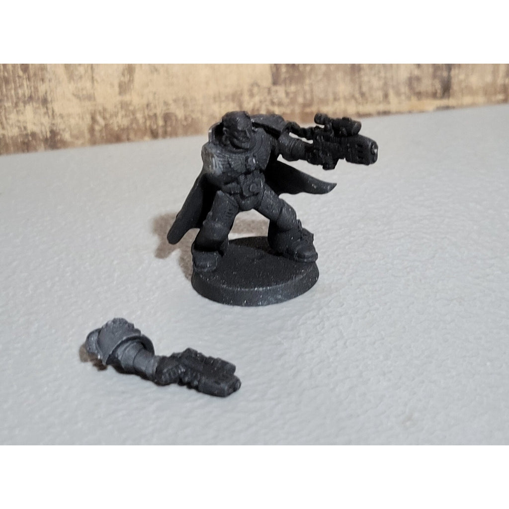 A18417 WARHAMMER 40K SPACE MARINES CAPTAIN LIEUTENANT CUSTOM MISS BACKPACK