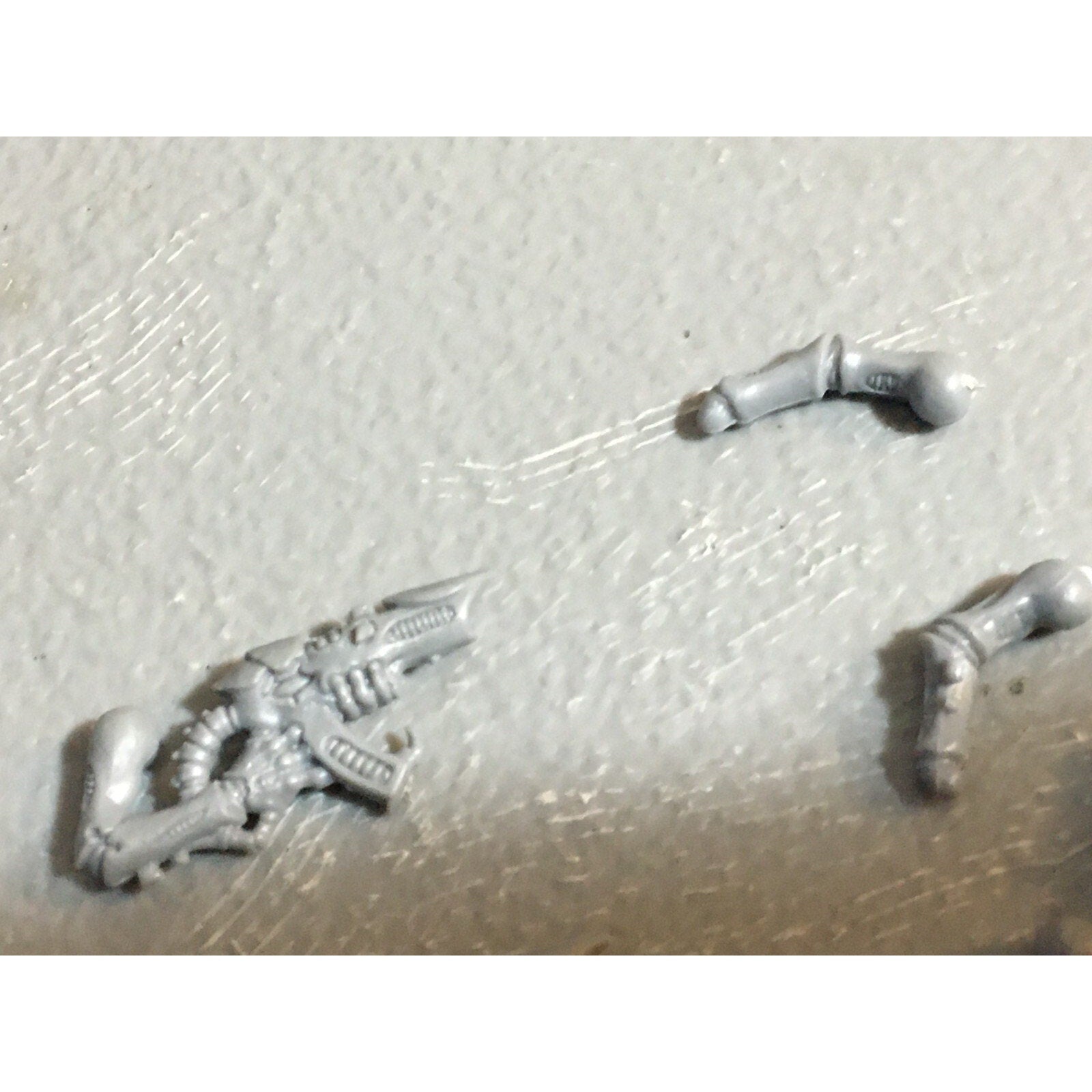 A23050 WARHAMMER 40K TYRANIDS BITS LOT FLESHBORERS DEVOURERS GAMES WORKSHOP GW
