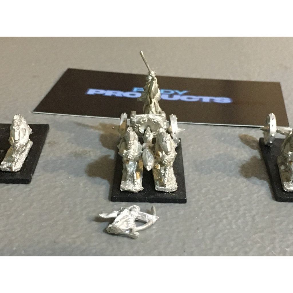 A33669 WARHAMMER WARMASTER UNDEAD METAL CHARIOTS GW GAMES WORKSHOP