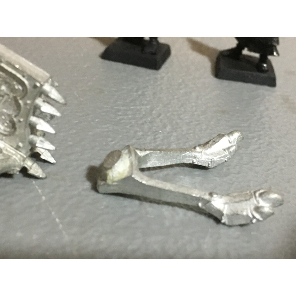 A20384 WARHAMMER FANTASY DARK ELVES METAL REPEATER BOLT THROWER MISS 1 RACK