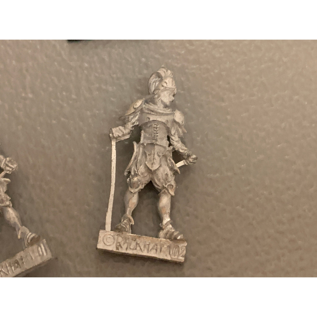 A10497 RACKHAM CONFRONTATION METAL OOP GUARDS OF ALAHAN