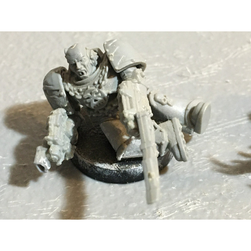 A23243 WARHAMMER 40K CHAOS SPACE MARINES BITS LOT MIXED GAMES WORKSHOP GW