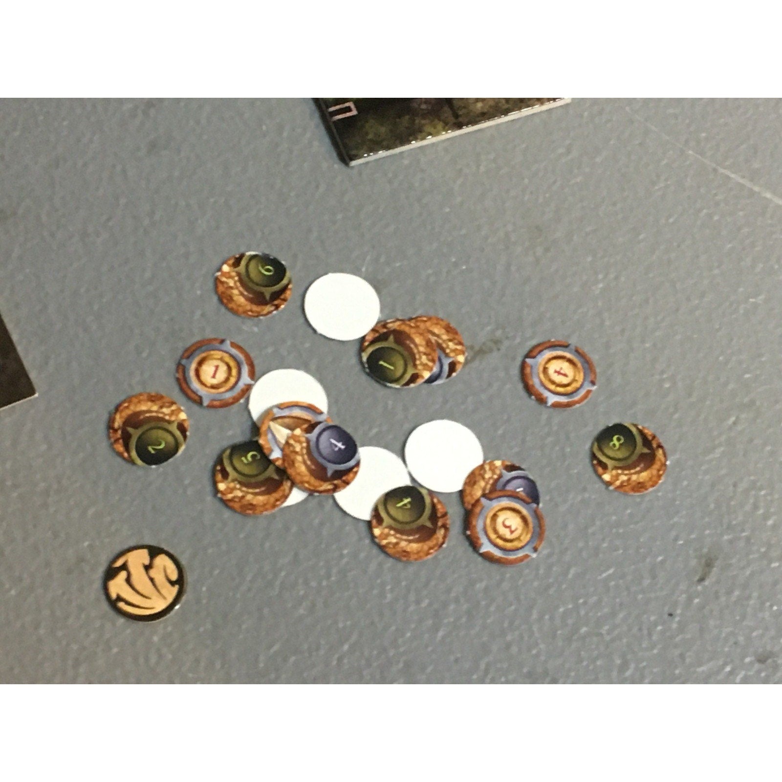 A32713 RACKHAM CONFRONTATION BIG MARKERS TOKENS TILES LOT TABLETOP