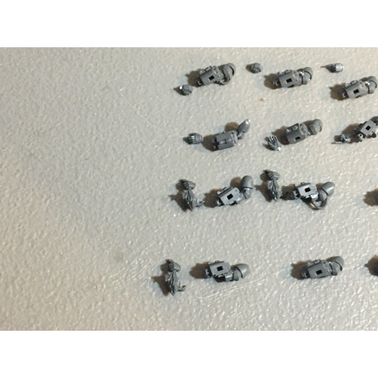 A29906 WARHAMMER 40K GREY KNIGHTS BITS LOT STRIKE ARMS STORM BOLTER SWORD CANNON